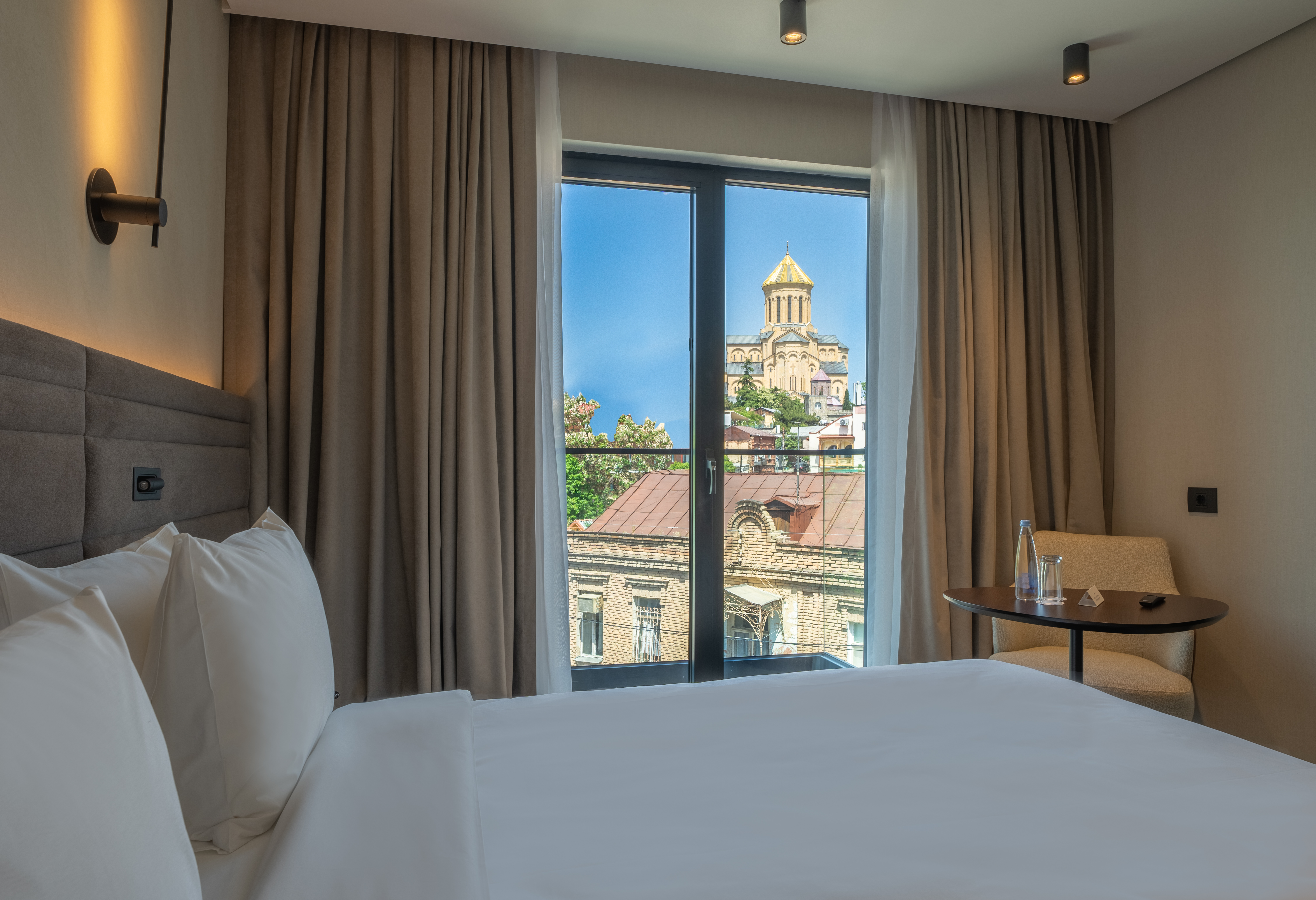 Double Executive King Bed