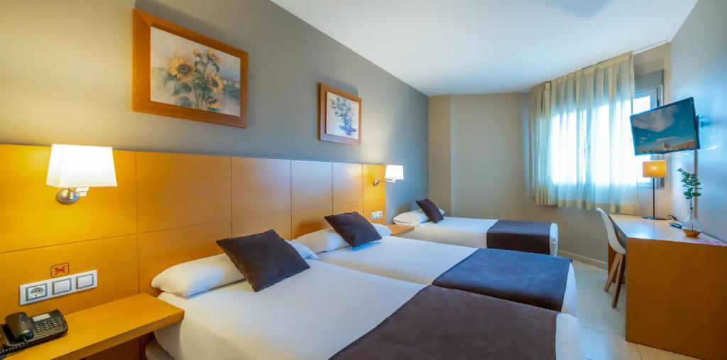 Double or Twin Standard