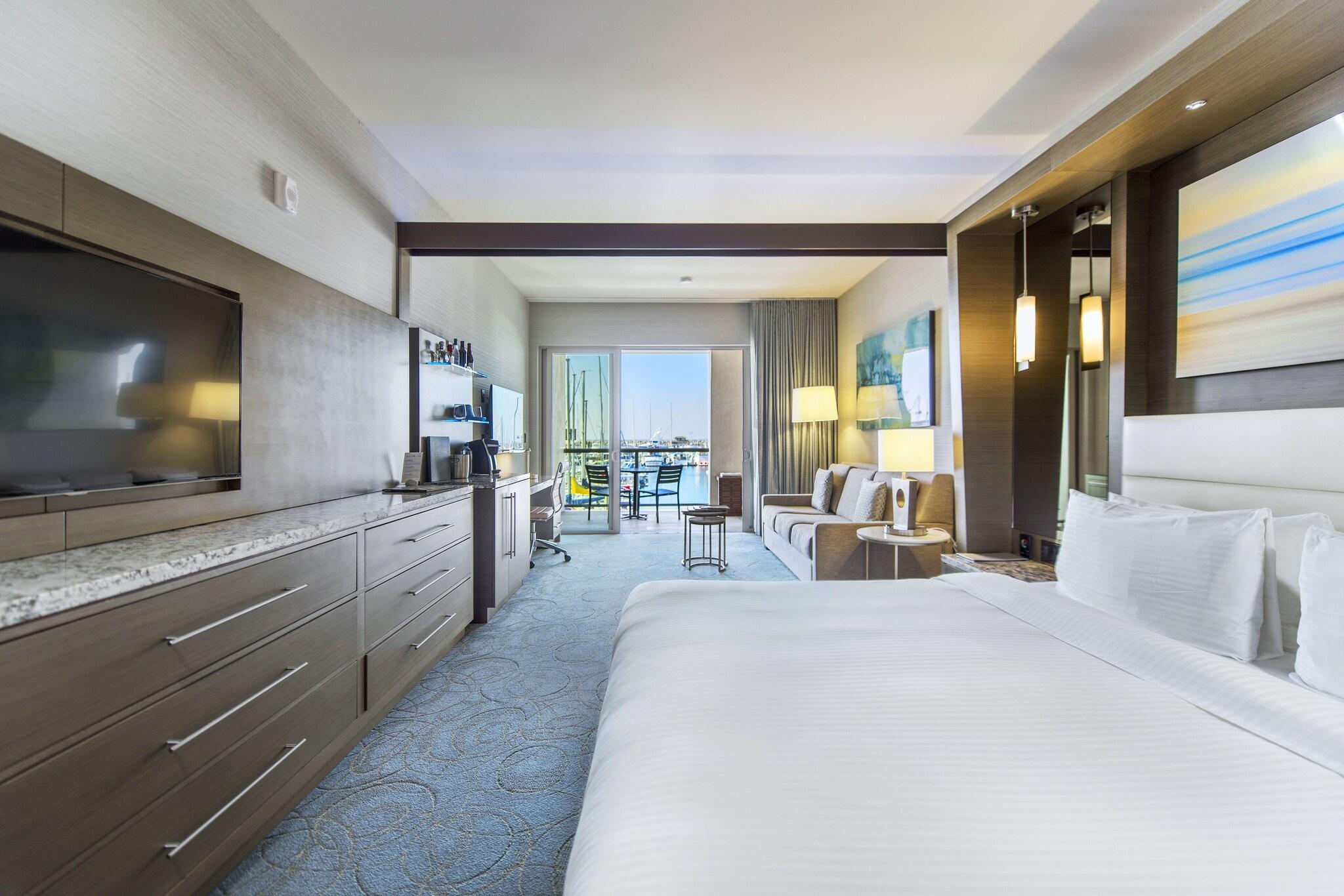 Suite Ocean View King Bed