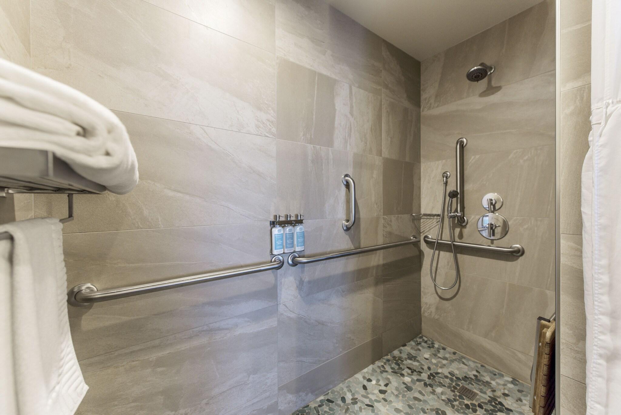 Suite Accessible with Views