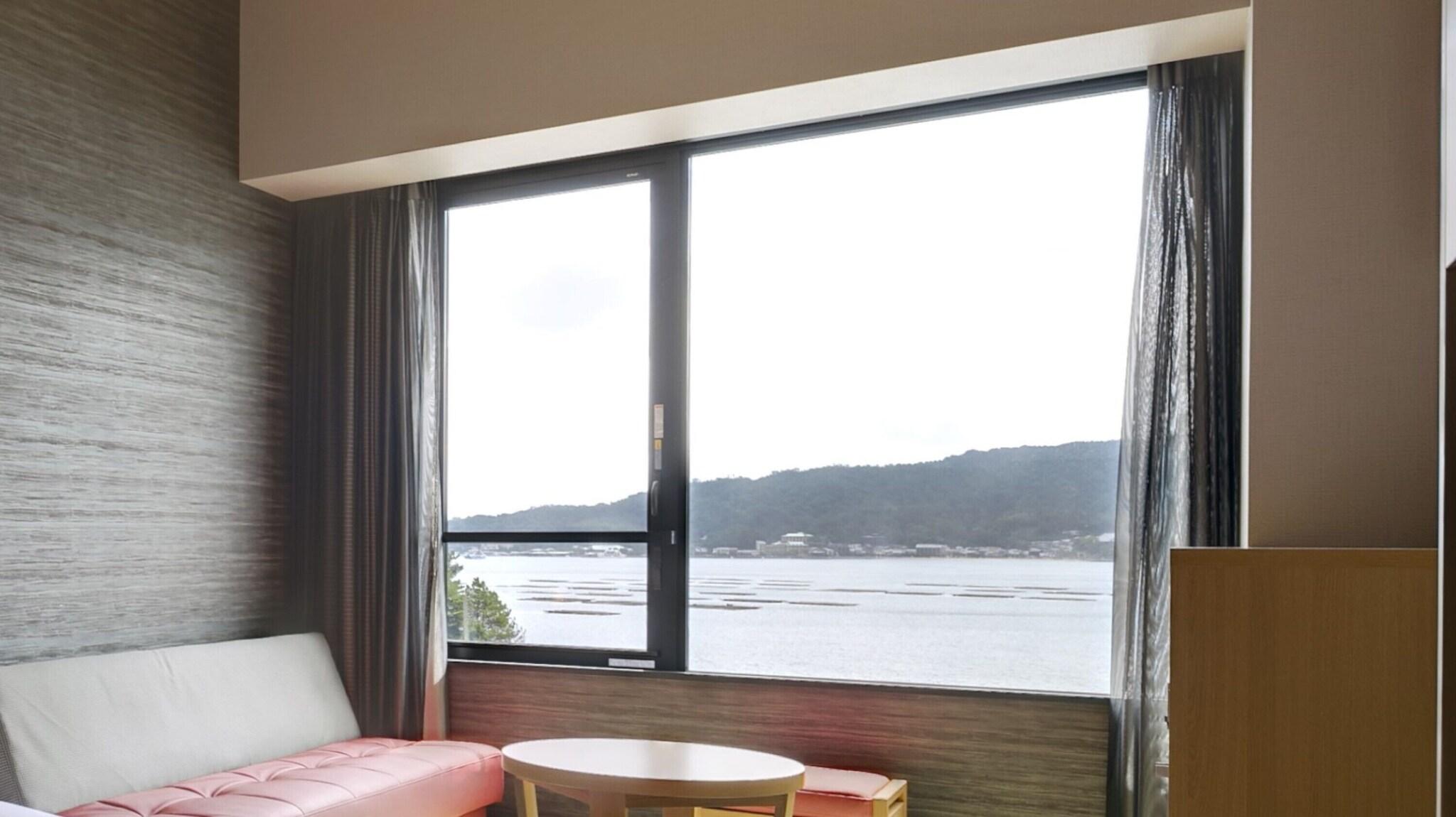Twin Superior Sea View