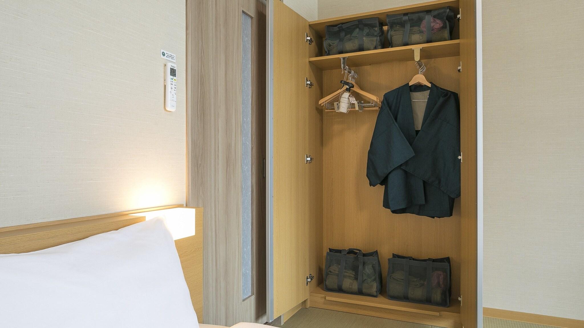 Twin Deluxe Sea View