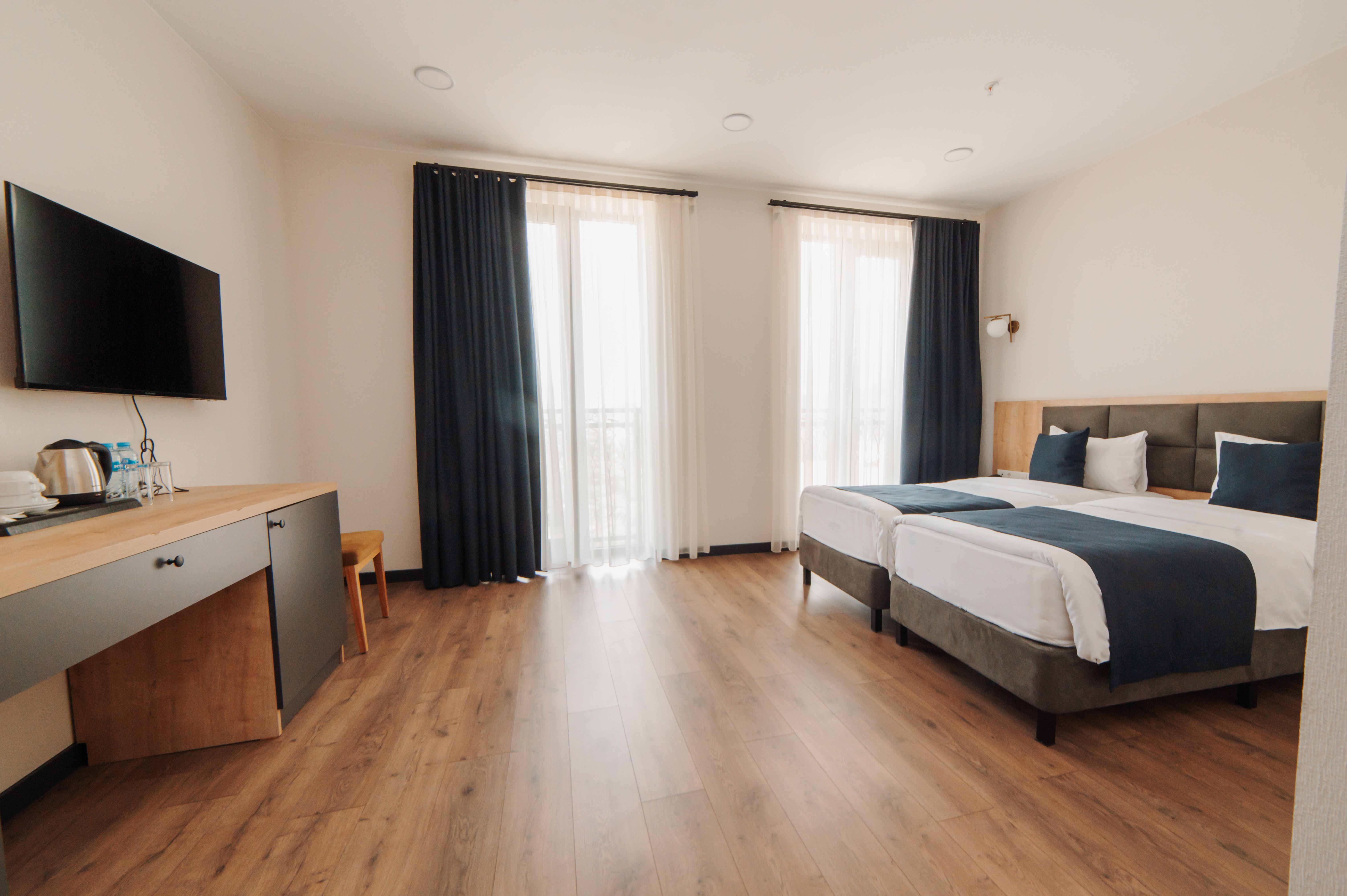 Double or Twin Deluxe