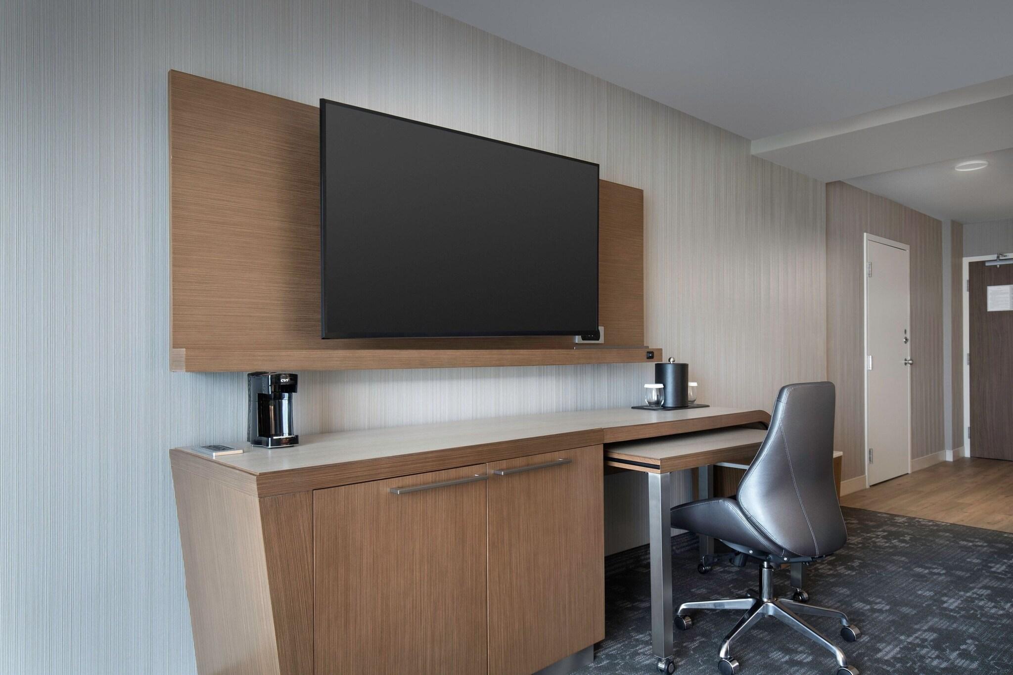 Quadruple Two Queen Beds