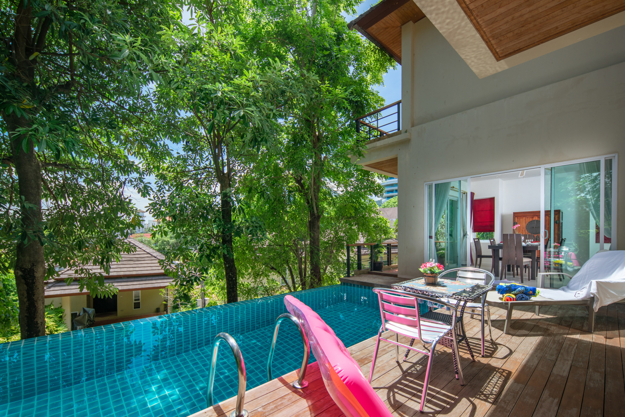 Home Three Bedrooms Three Bathrooms