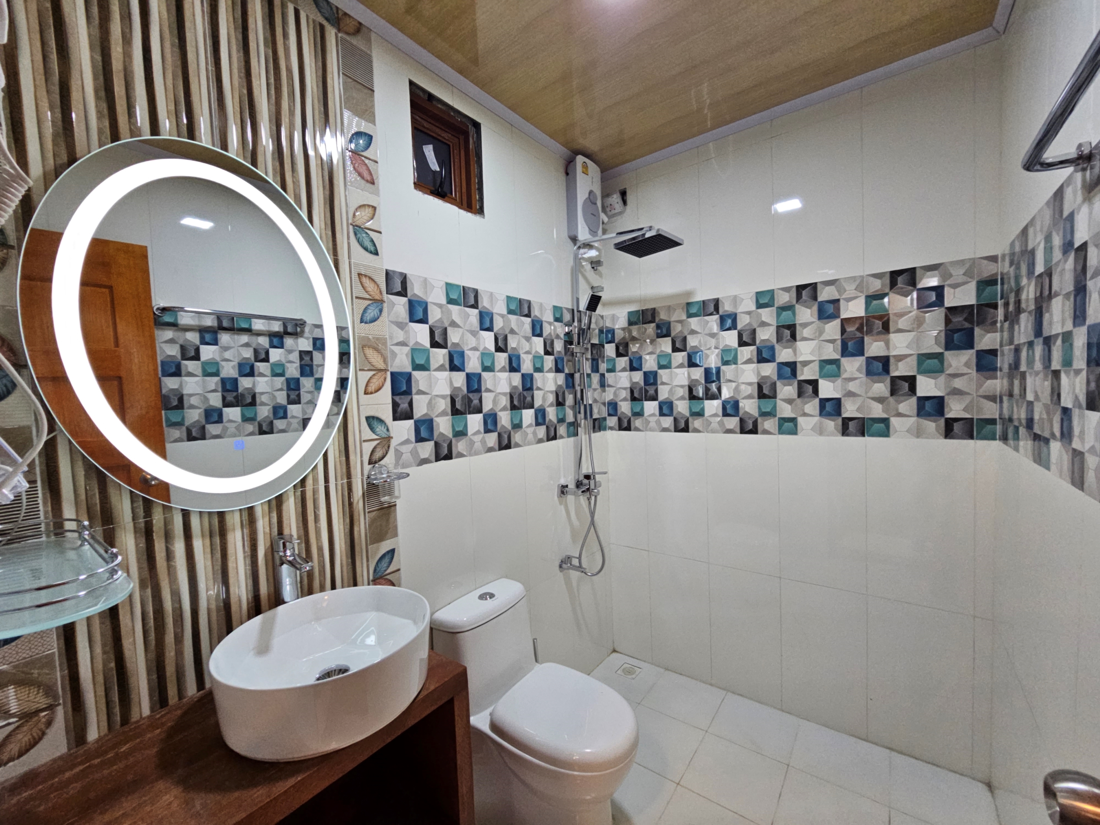 Double or Twin Deluxe