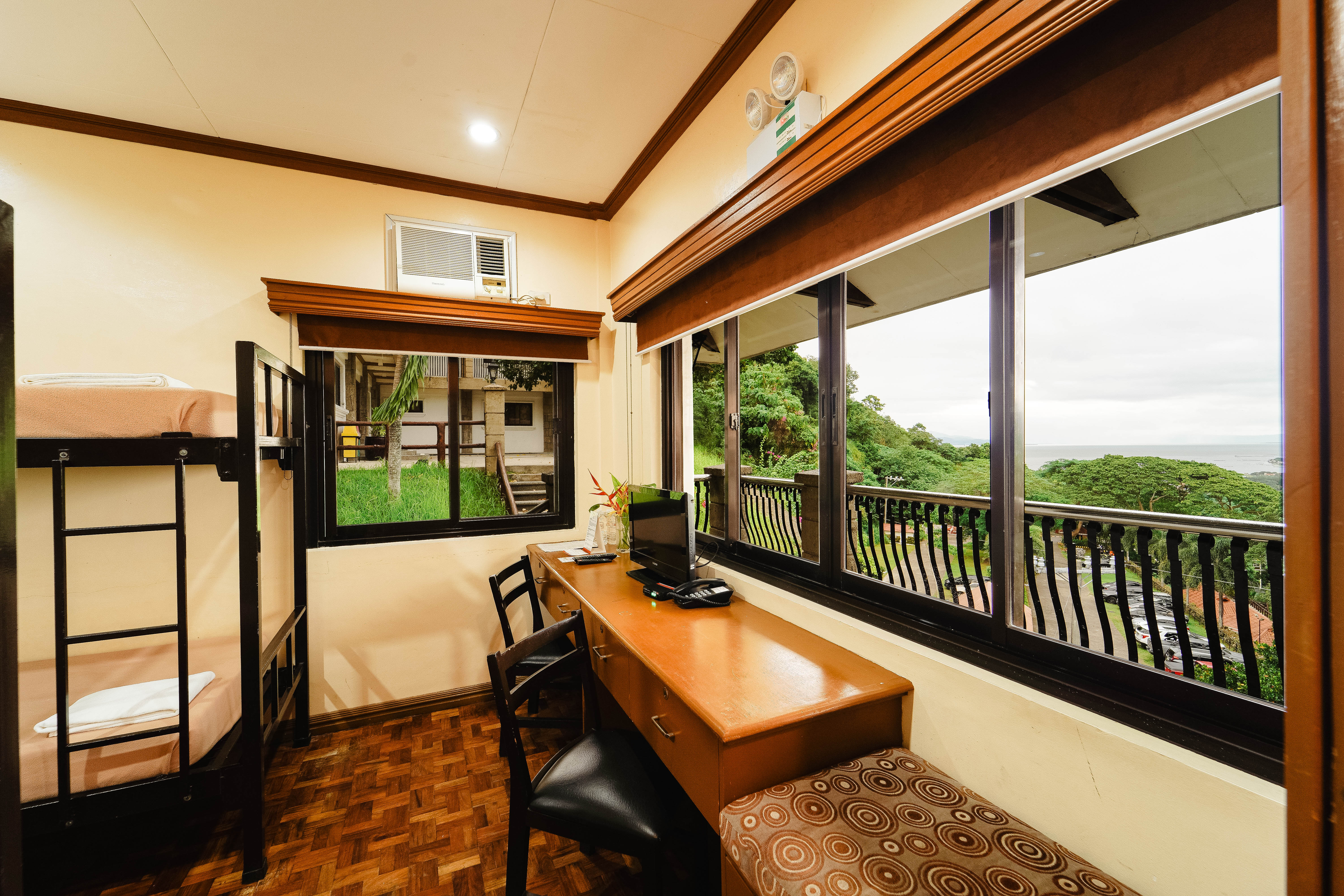 Room Capacity 4 One Bedroom