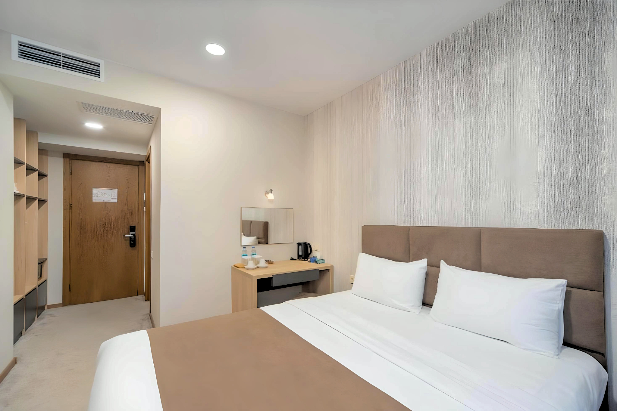 Double or Twin Standard