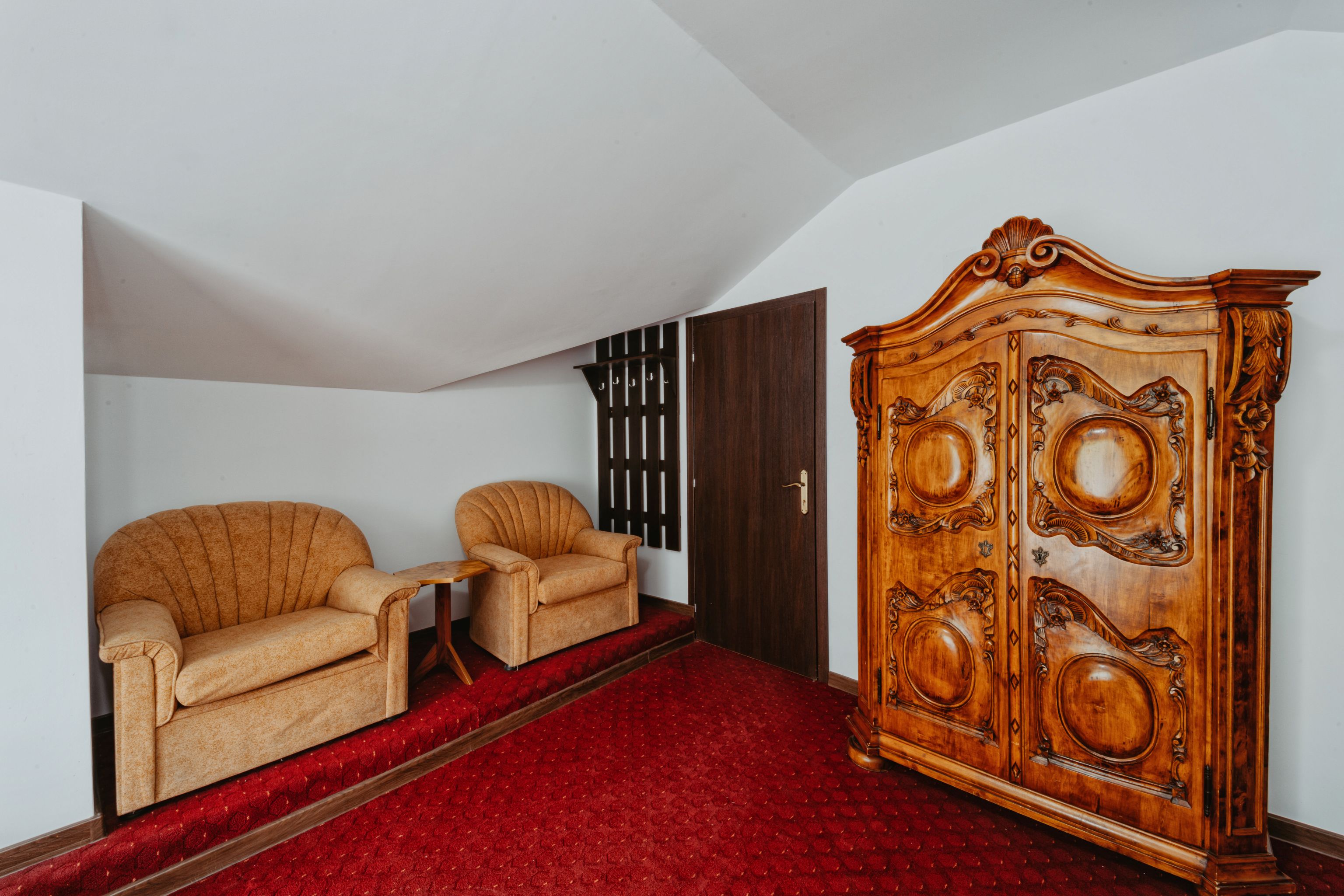 Double Deluxe King Bed