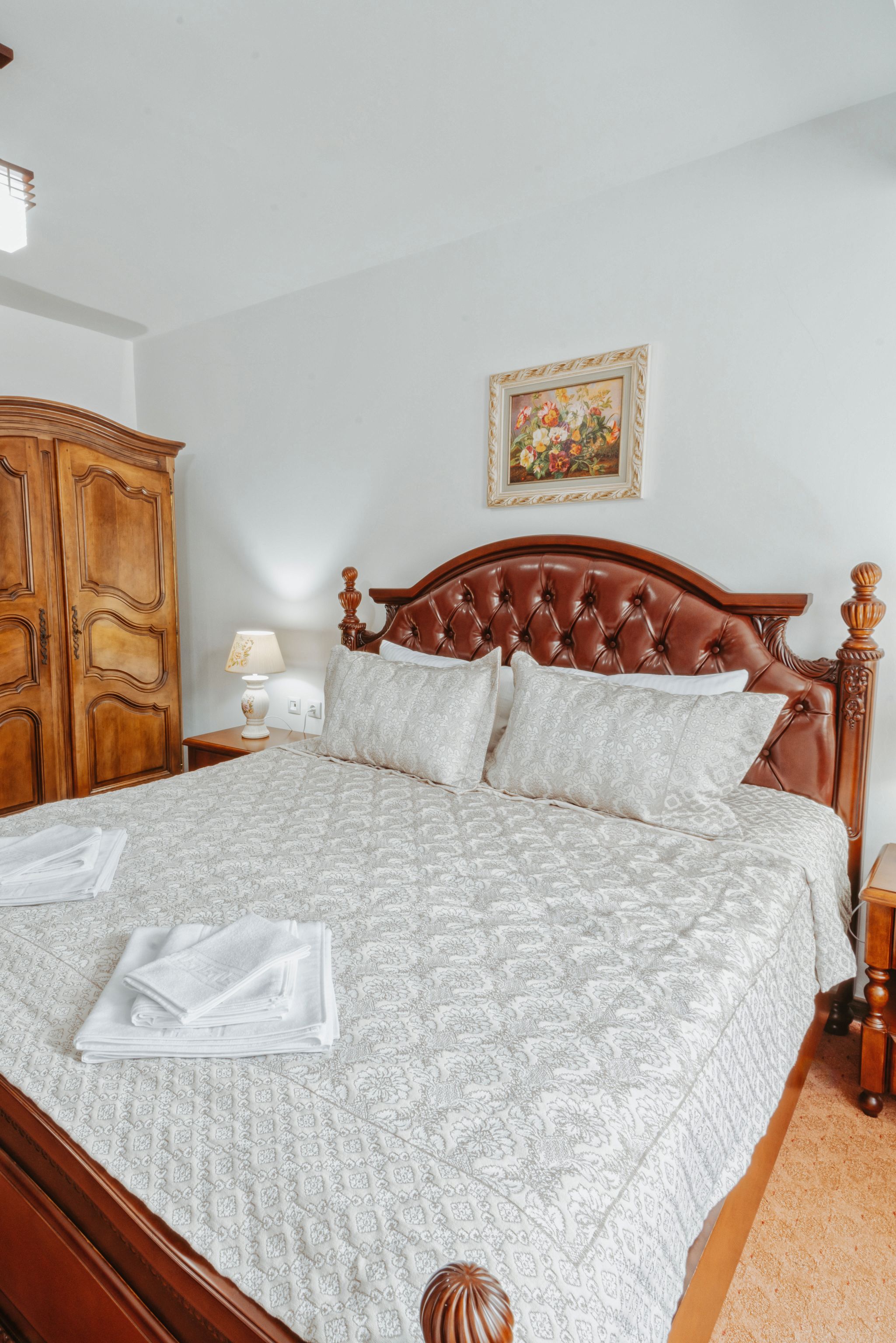 Double Deluxe King Bed