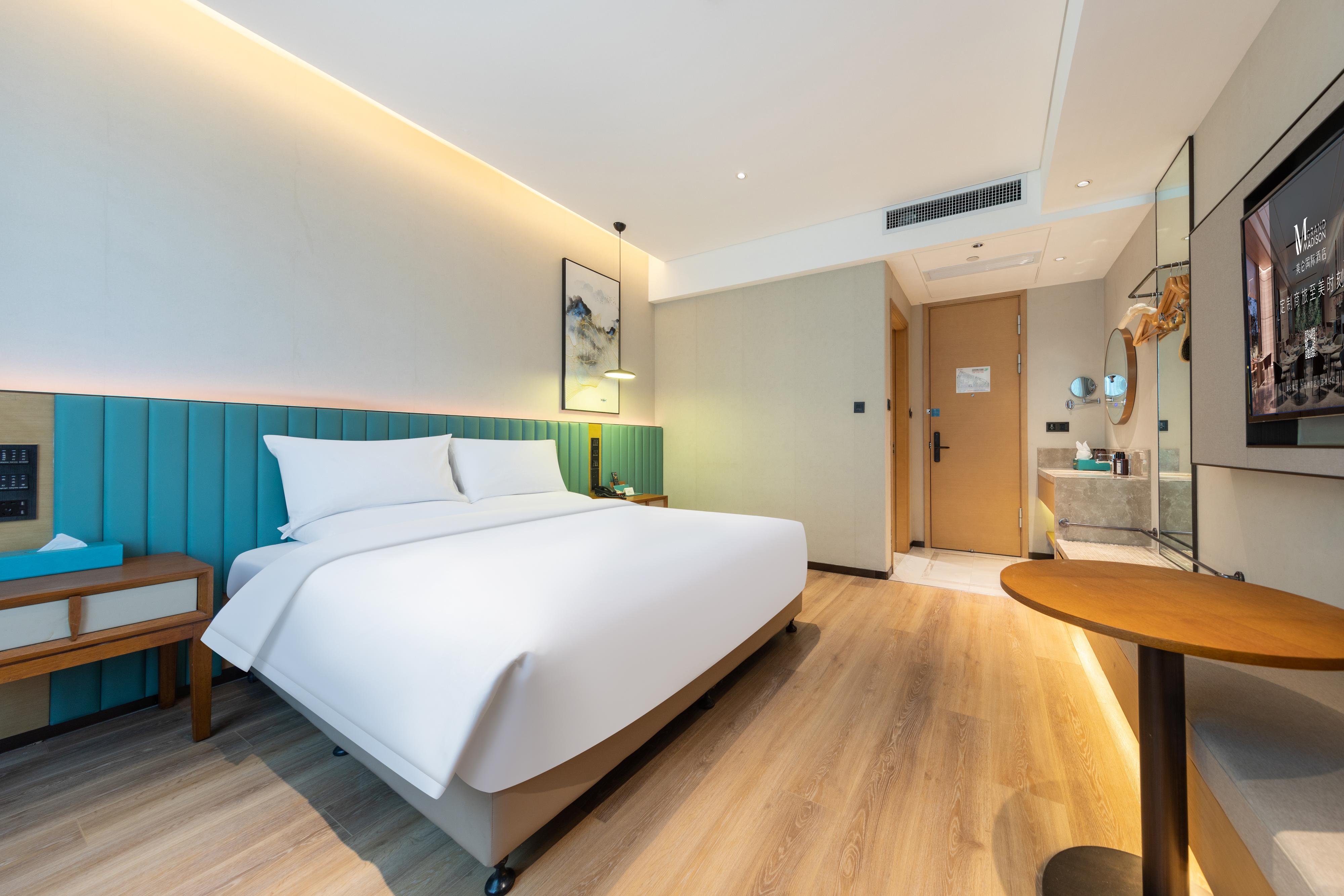 Double Inner-superior