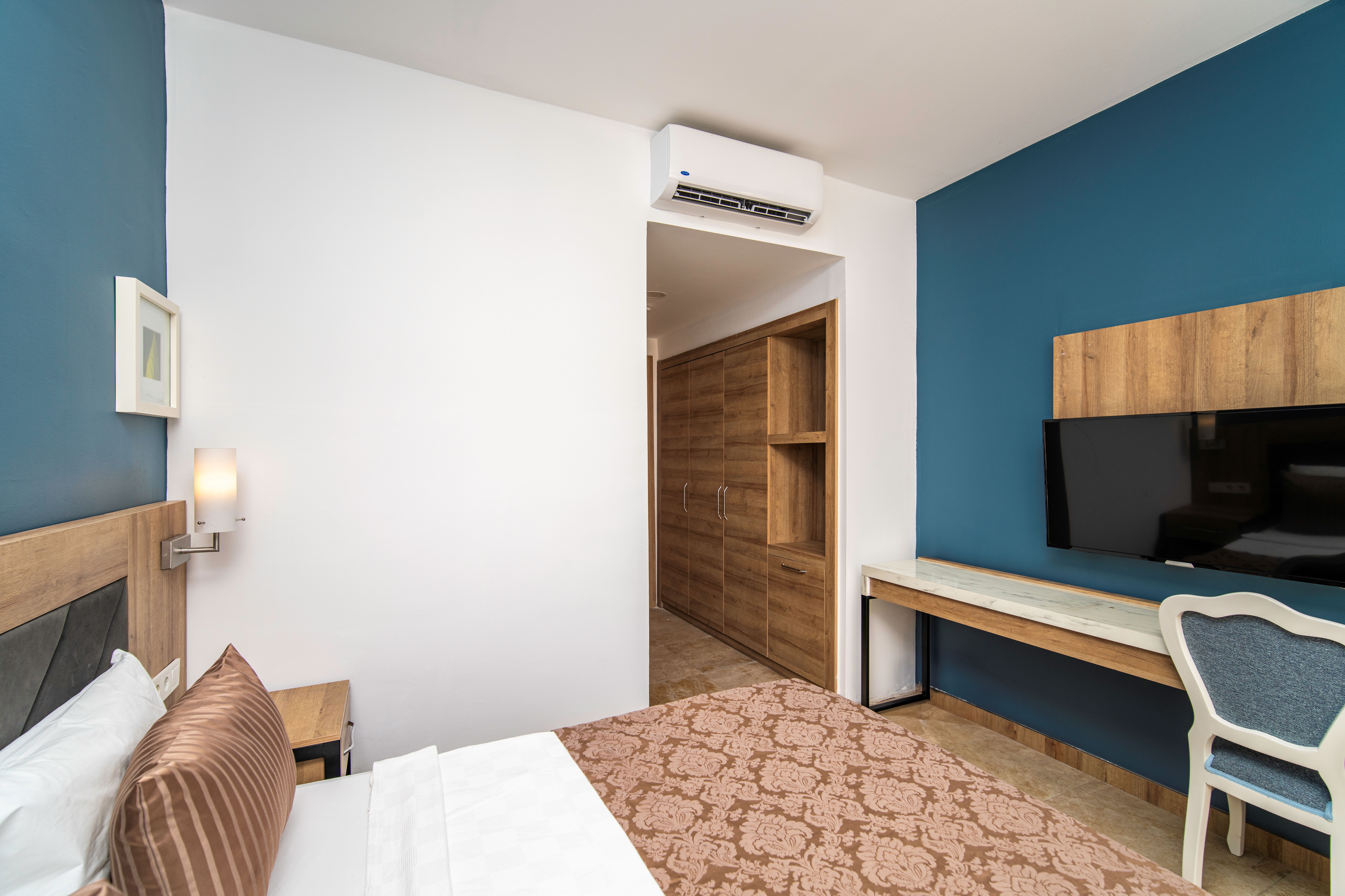 Double or Twin Sea View