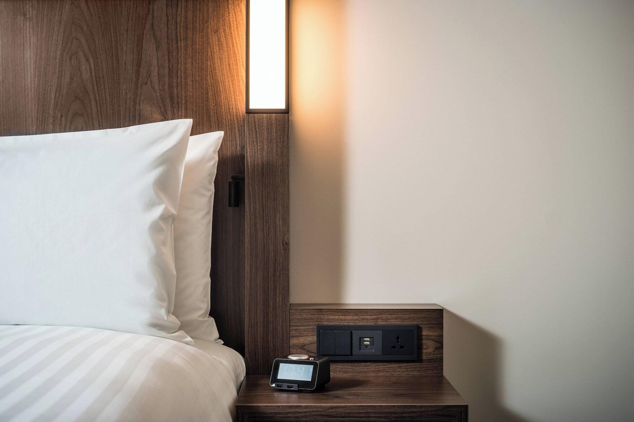 Junior Suite King Size Bed