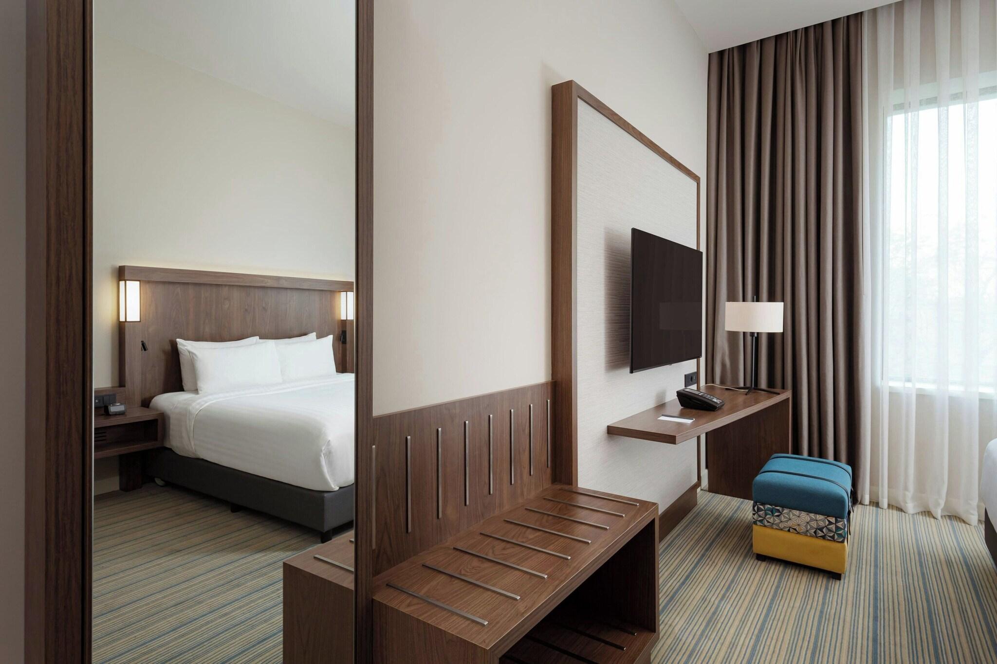 Double King Size Bed