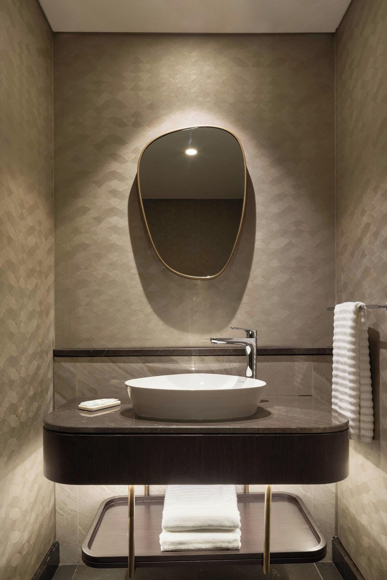 Suite Premium City View