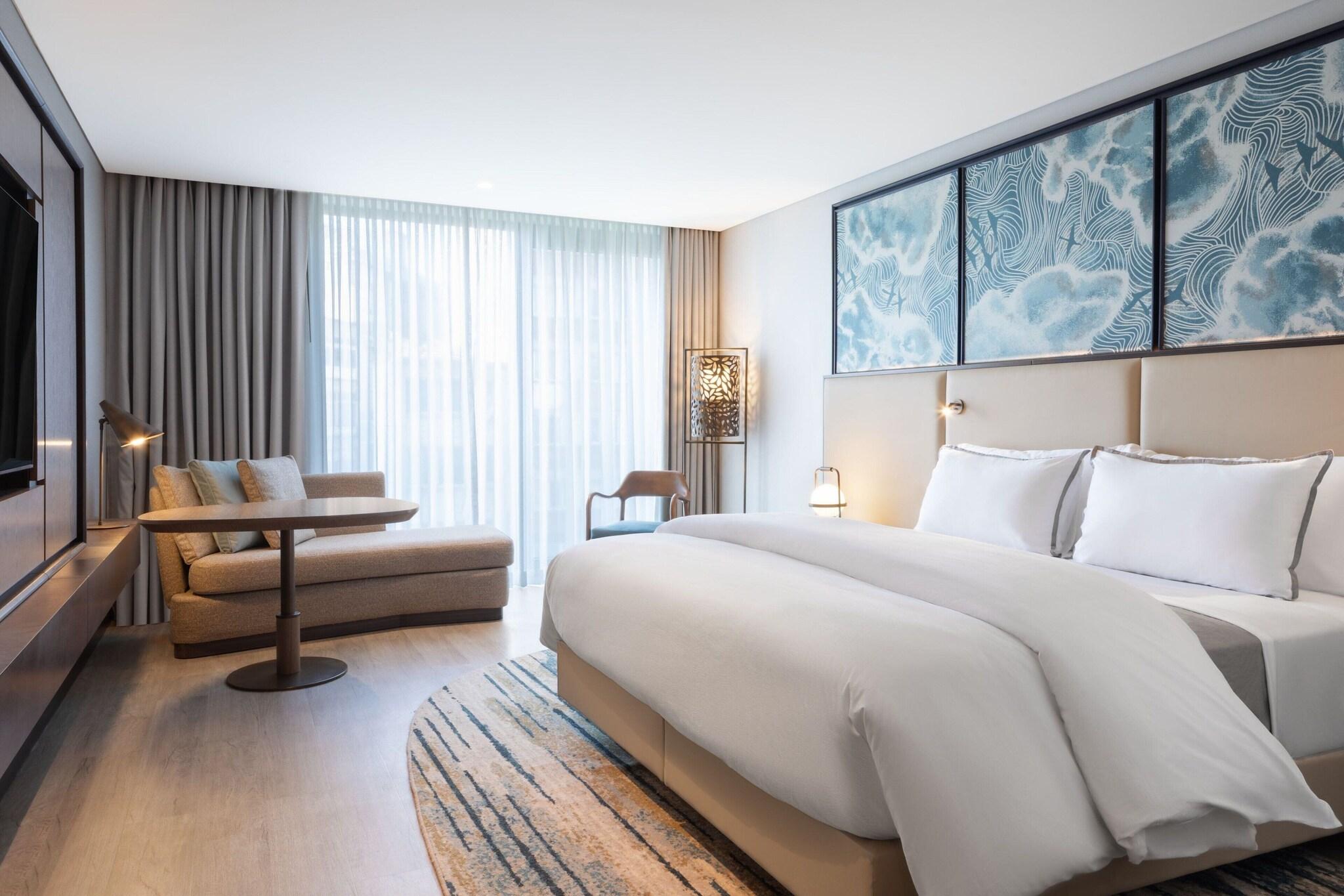 Double King Size Bed