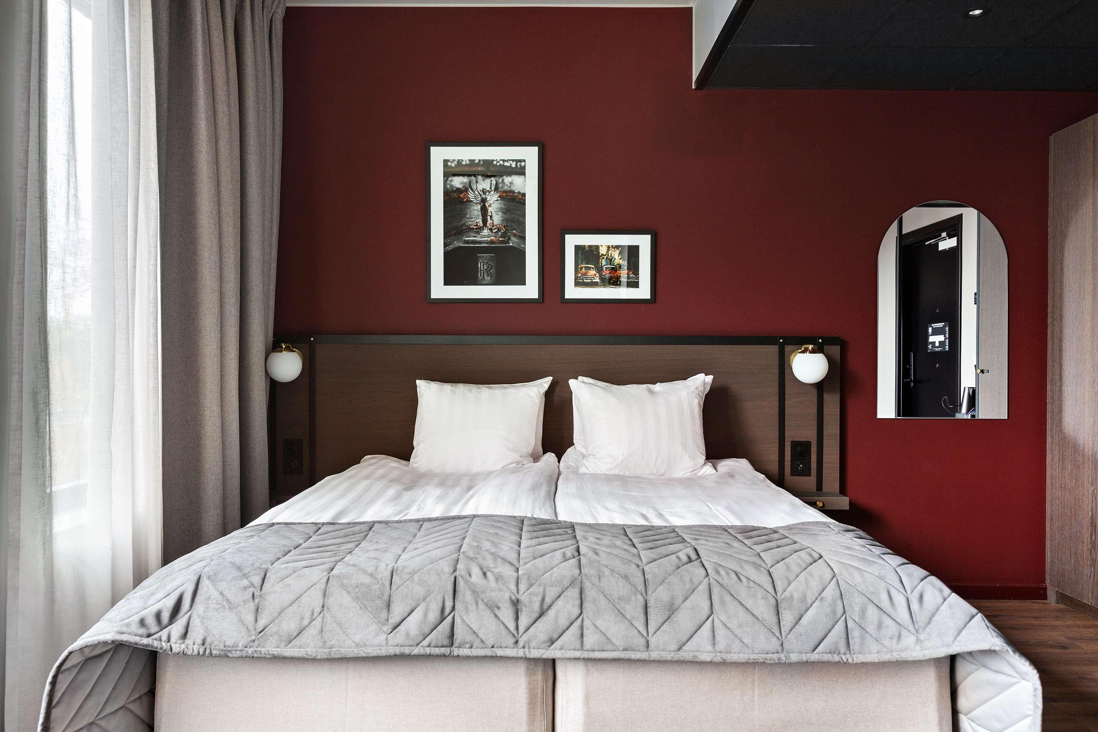 Family Room Capacity 4