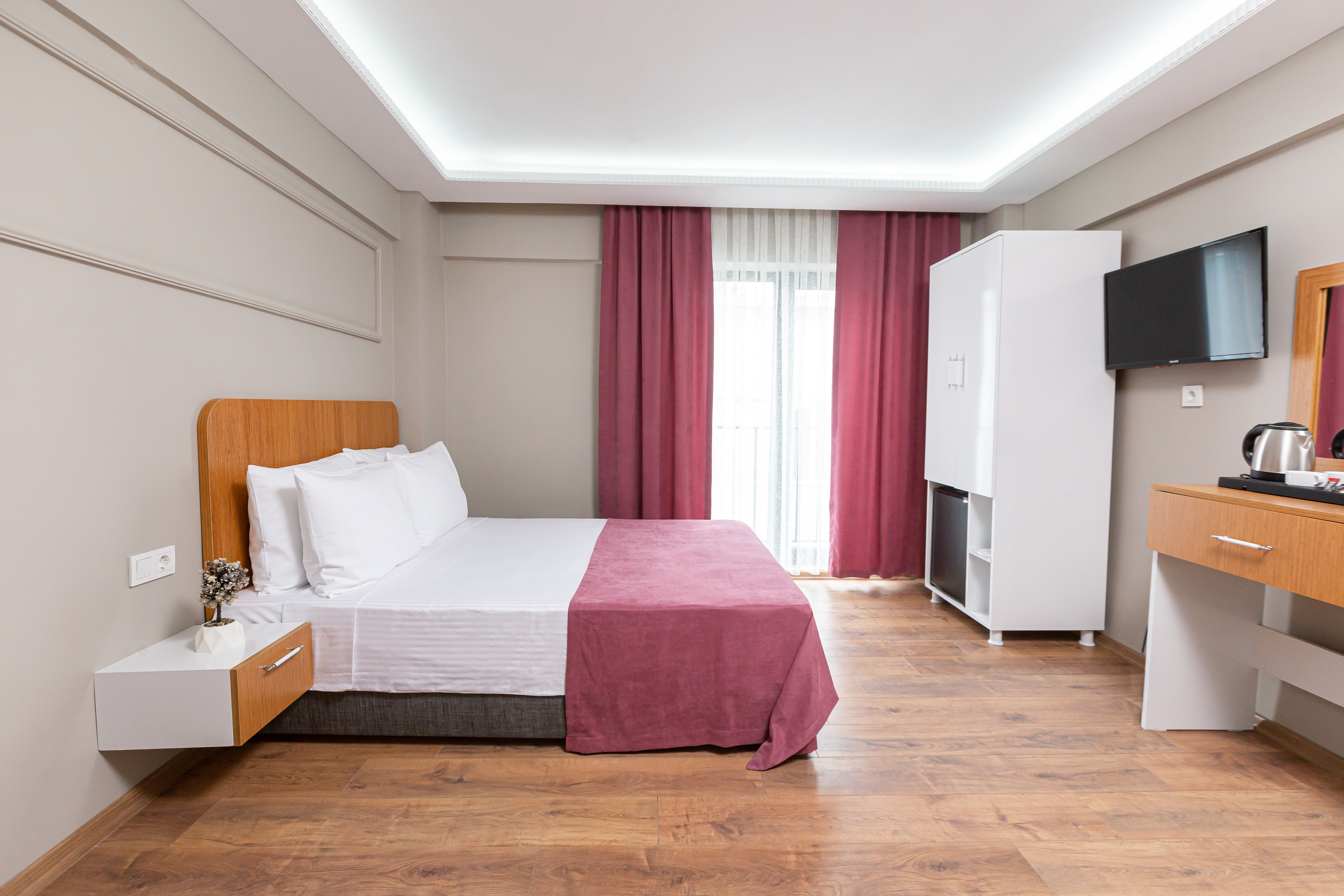 Double or Twin Standard