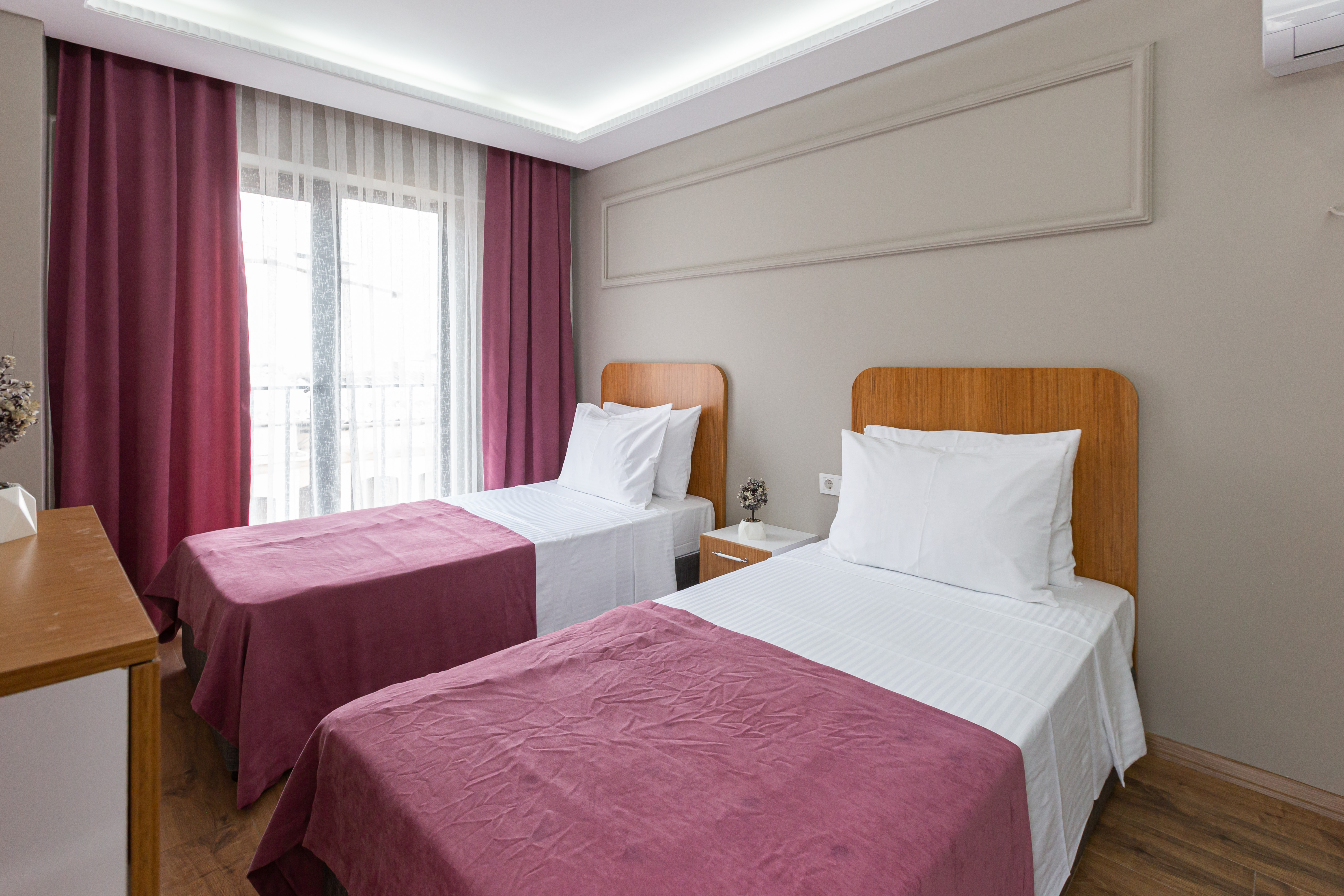 Double or Twin Standard