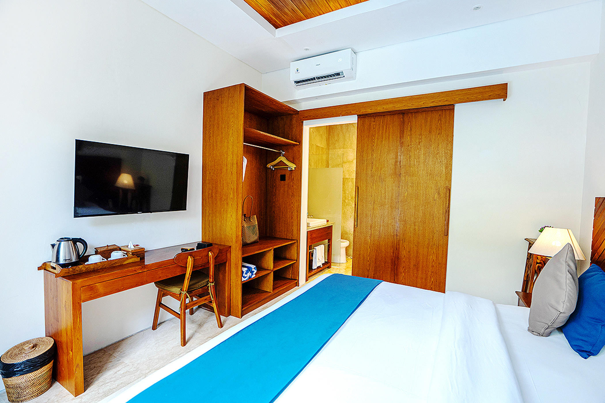 Family Room with Private Pool