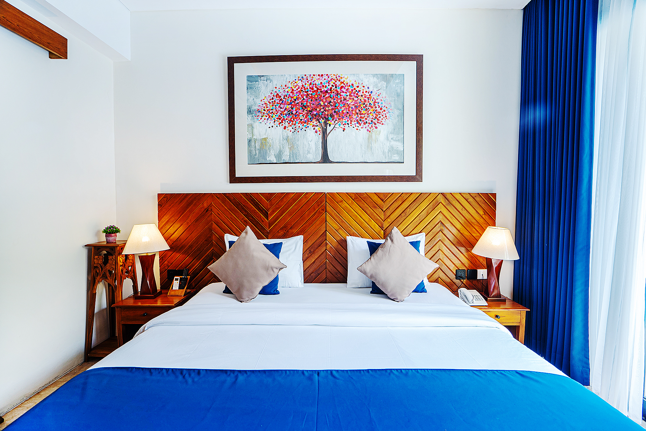 Family Room with Private Pool