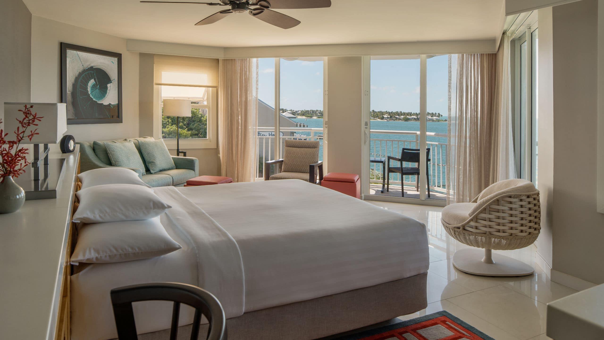 Double Deluxe King Bed