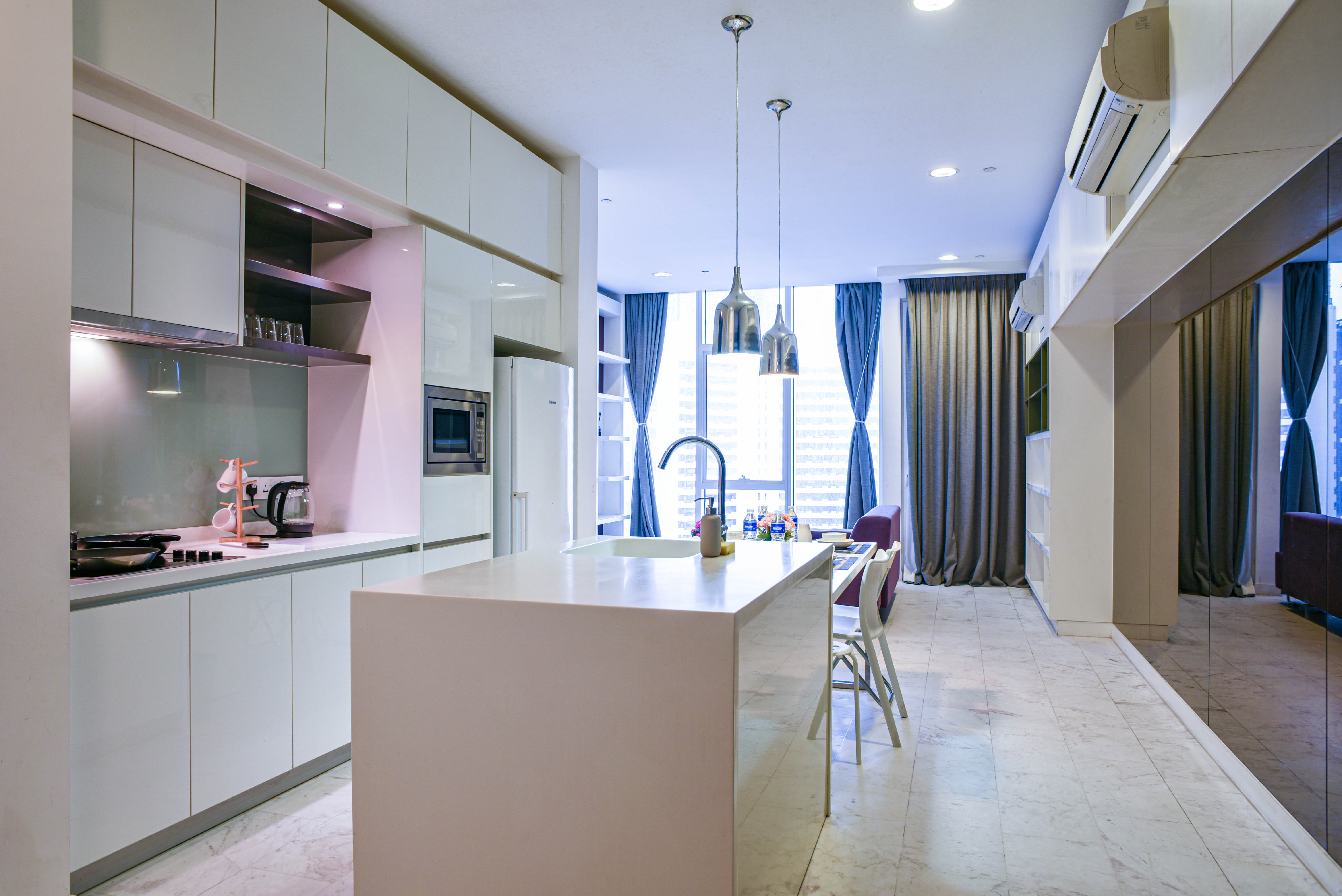 Suite Three Bedrooms Two Bathrooms