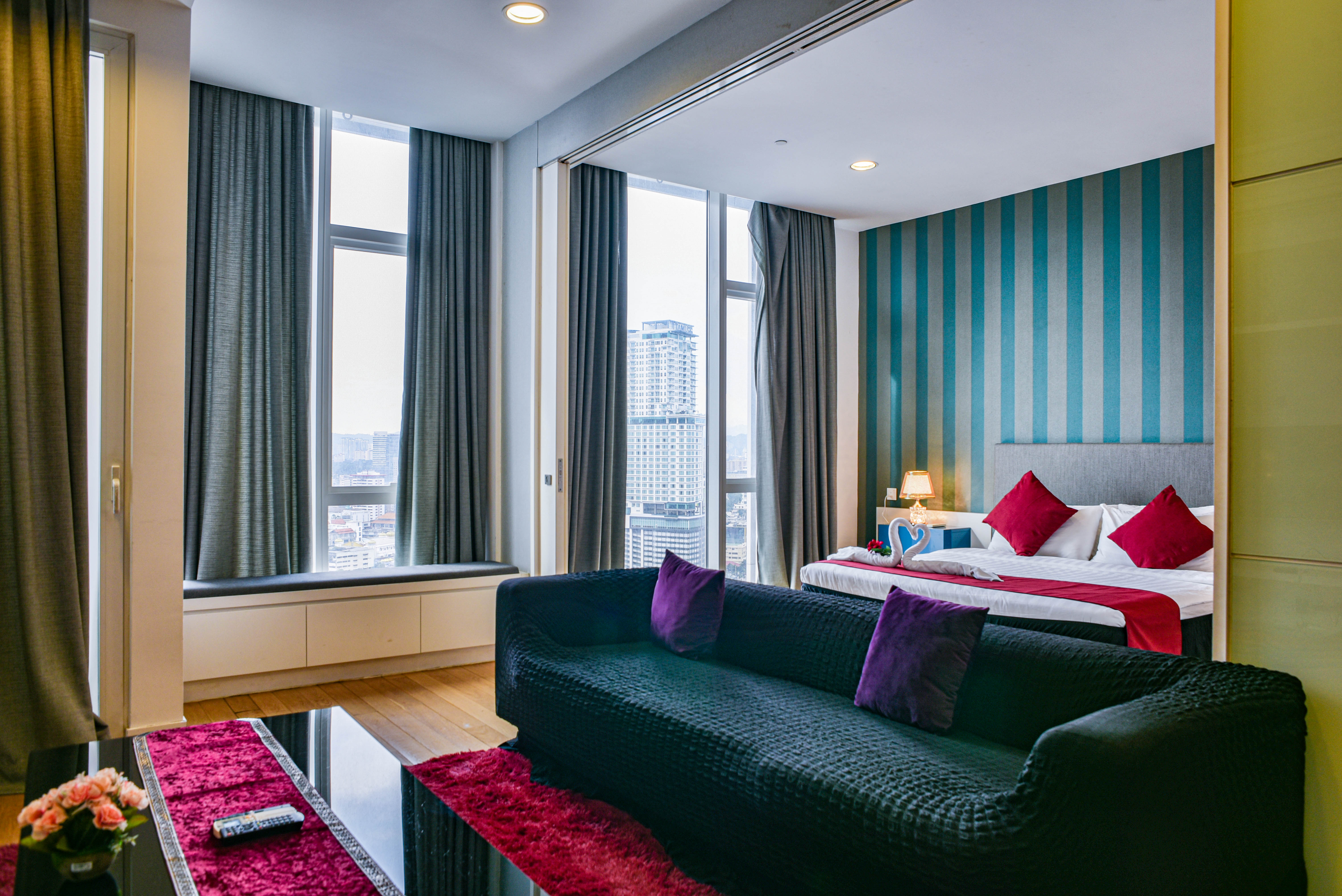 Suite Three Bedrooms Two Bathrooms