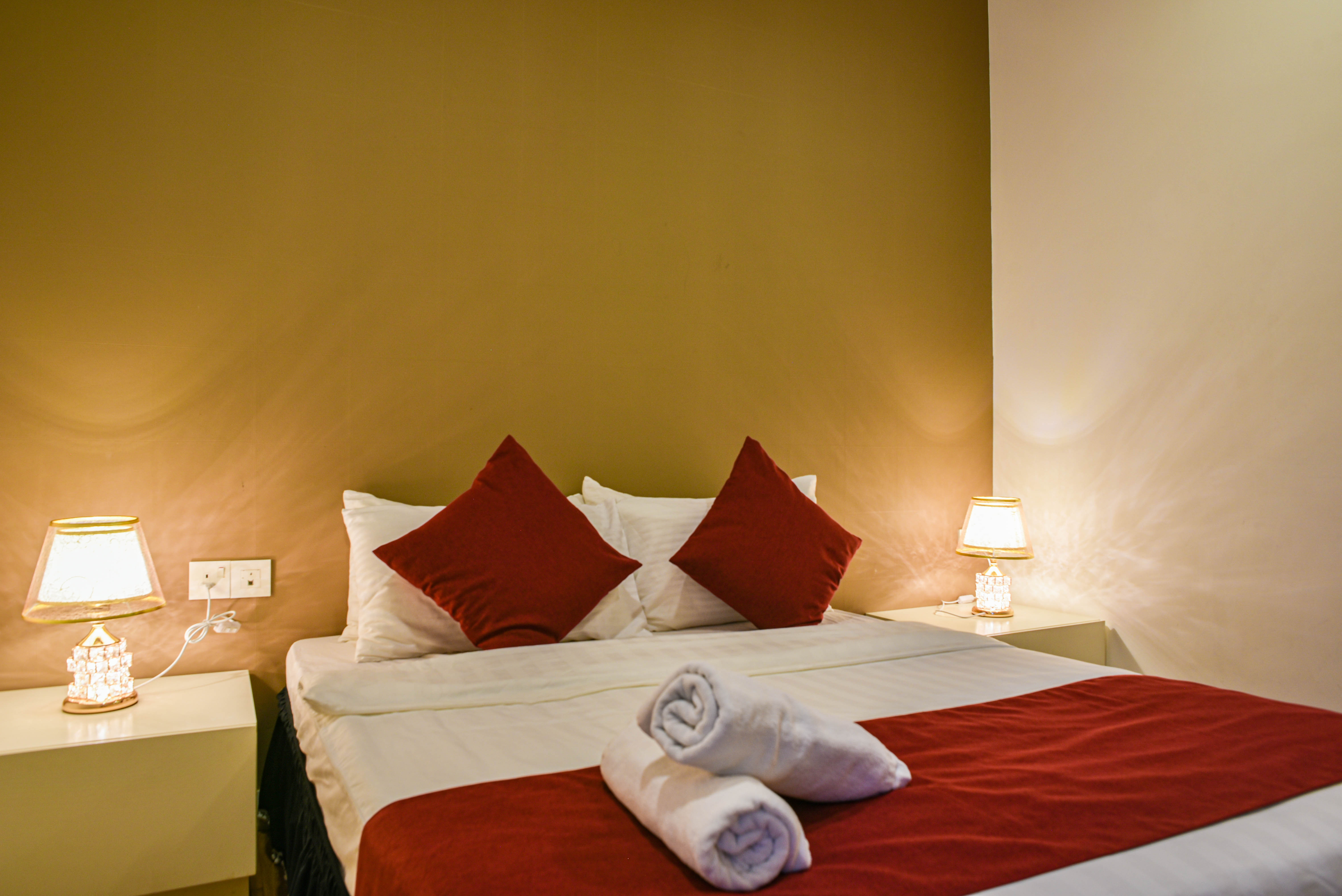 Suite Deluxe King Bed