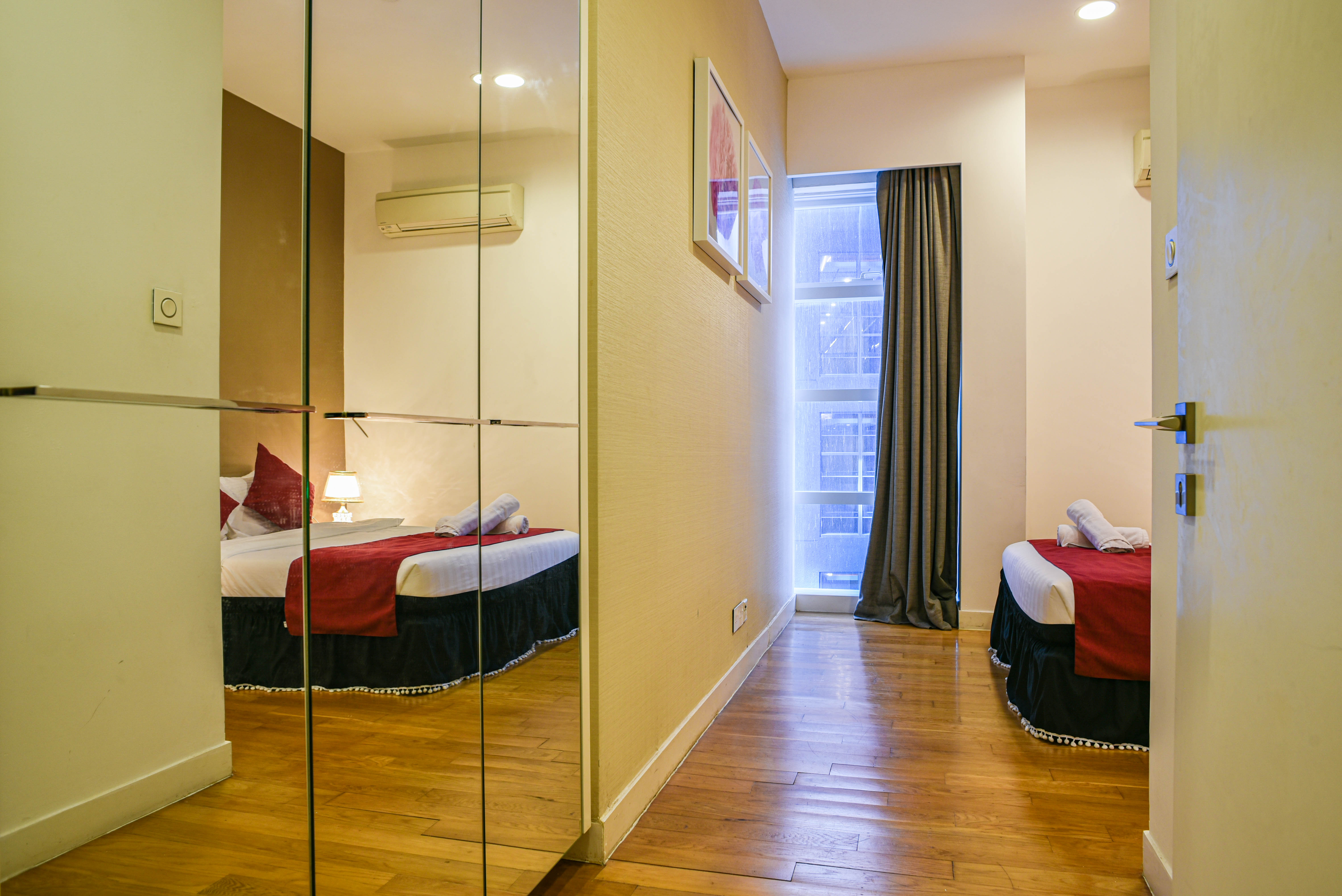 Suite Deluxe King Bed