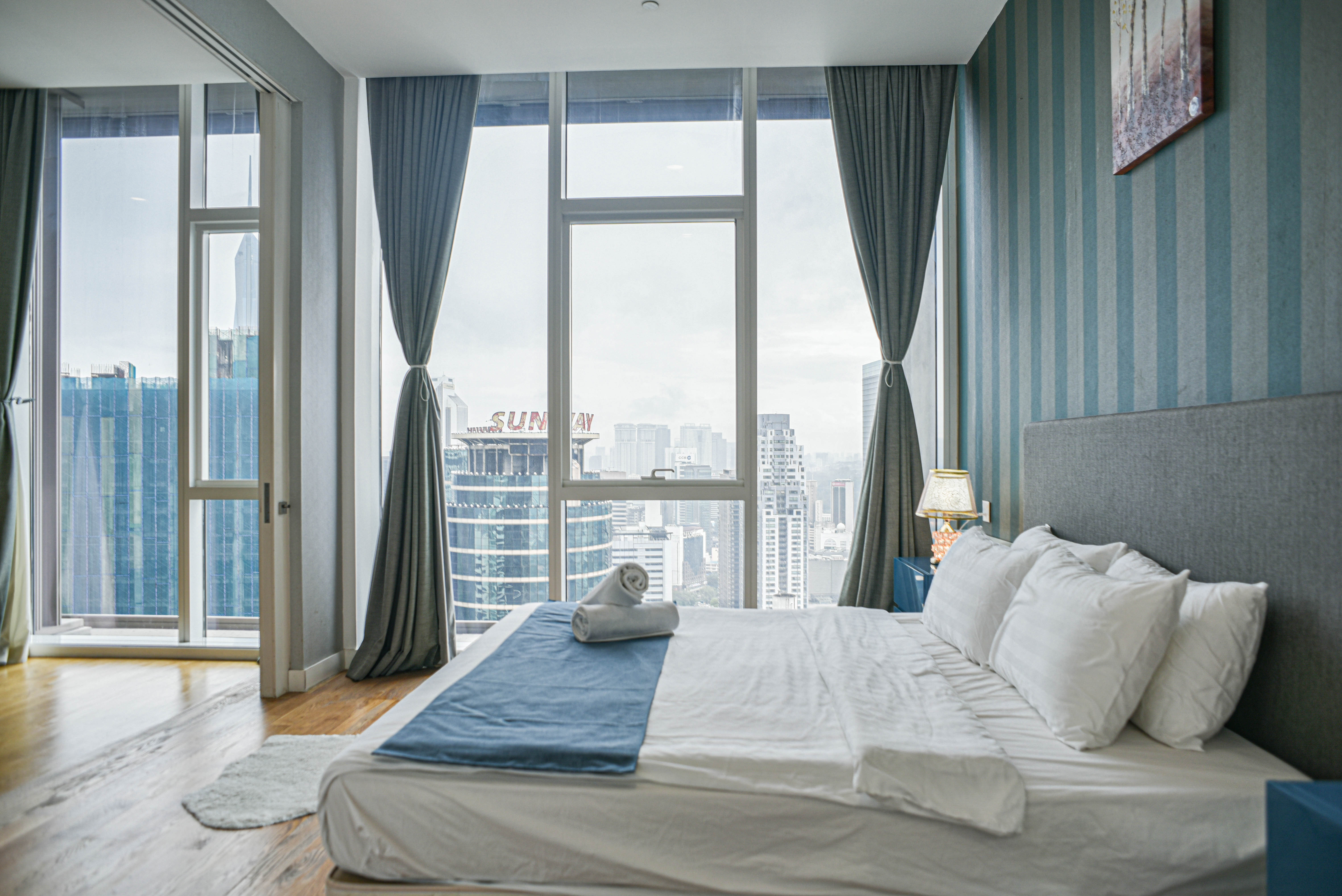 Suite Three Bedrooms Two Bathrooms