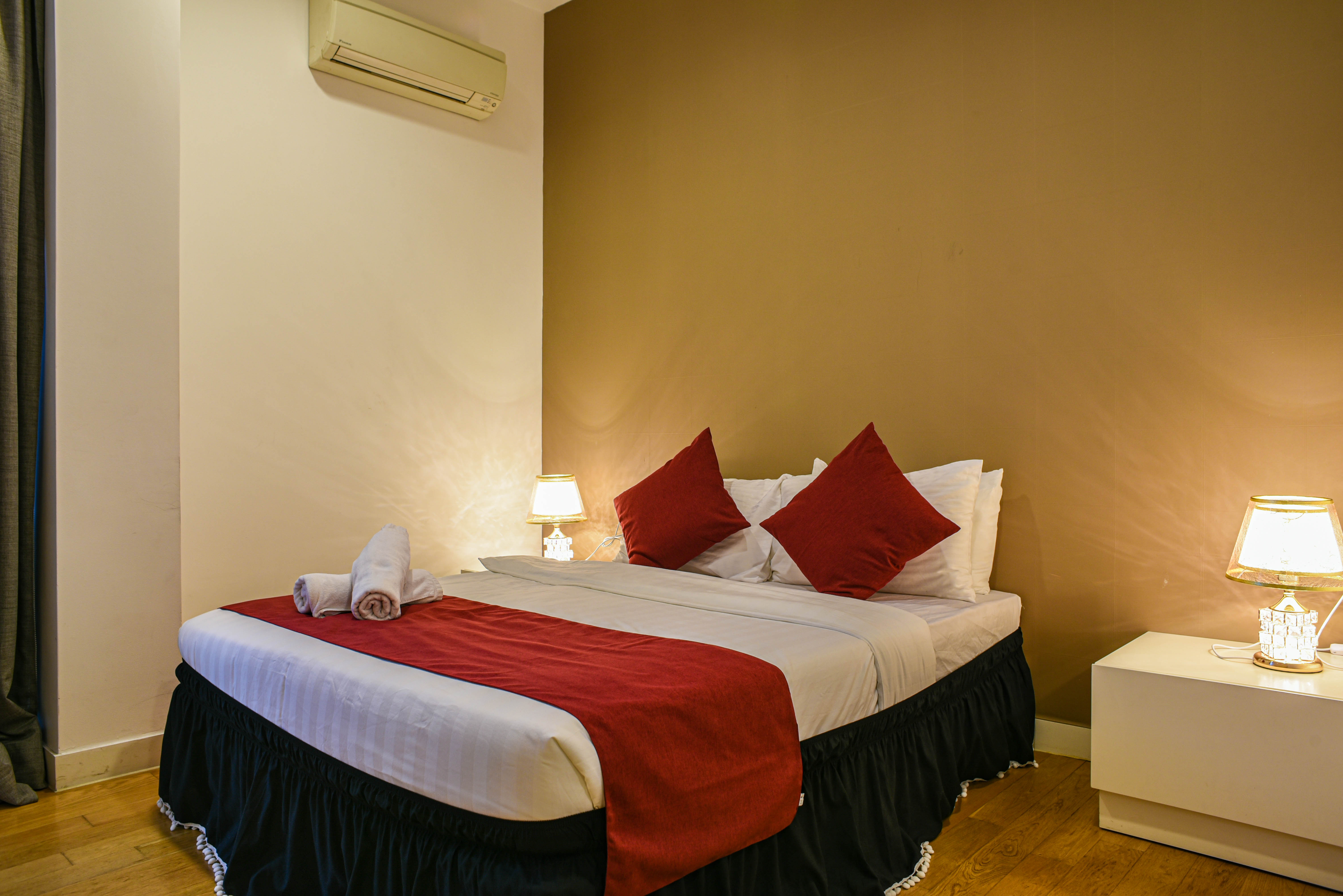 Suite Three Bedrooms Three Bathrooms