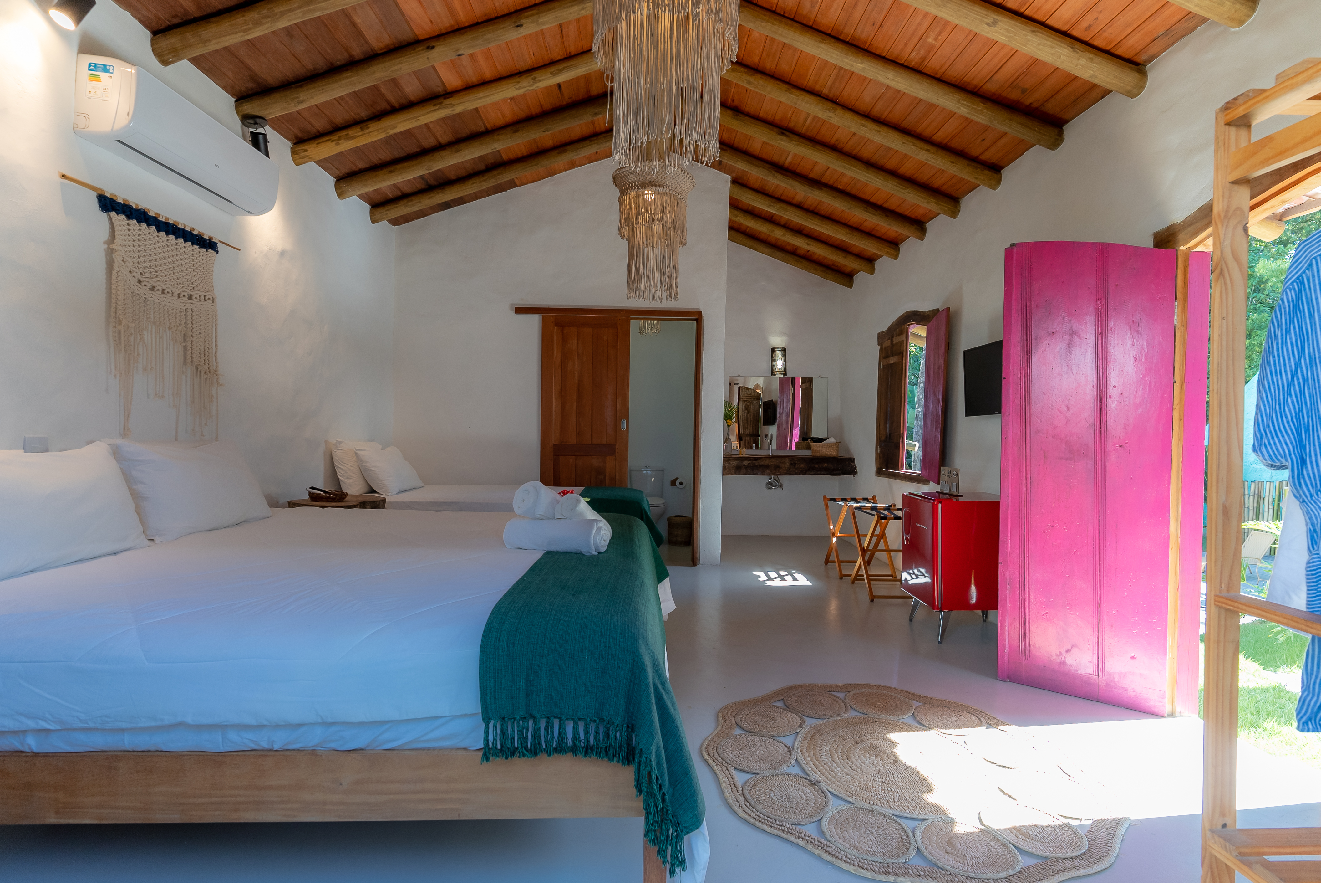 Triple King Bed One Bedroom 