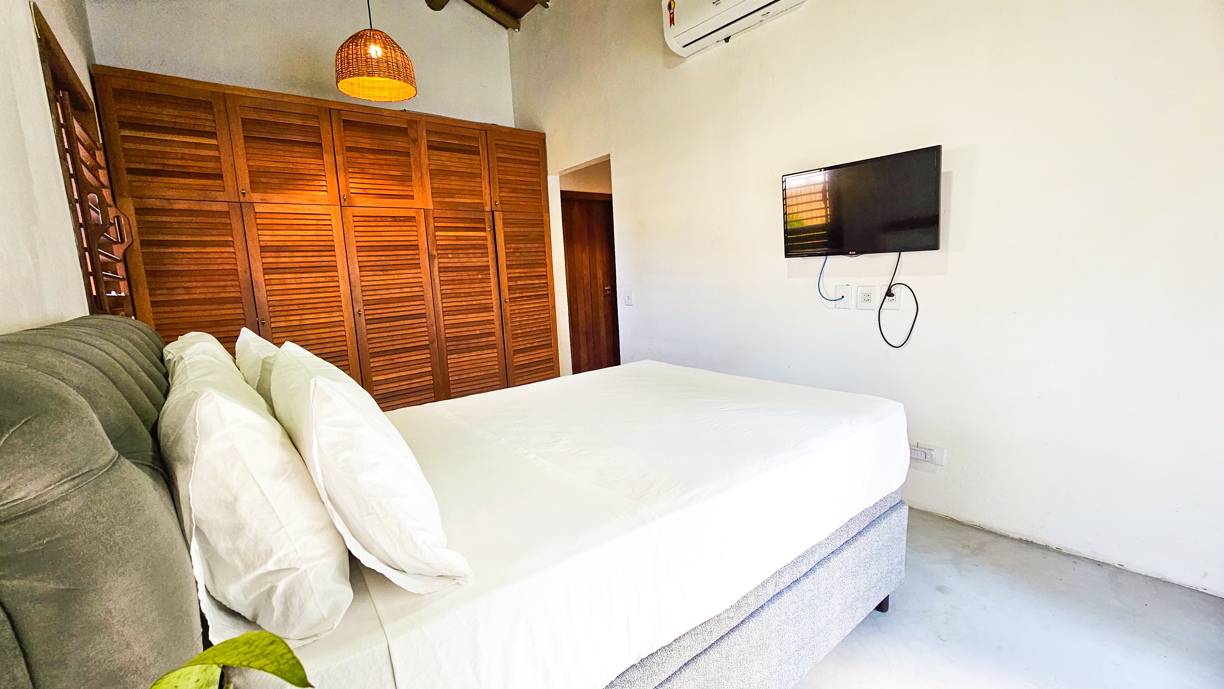 Villa Five Bedrooms with Private Pool