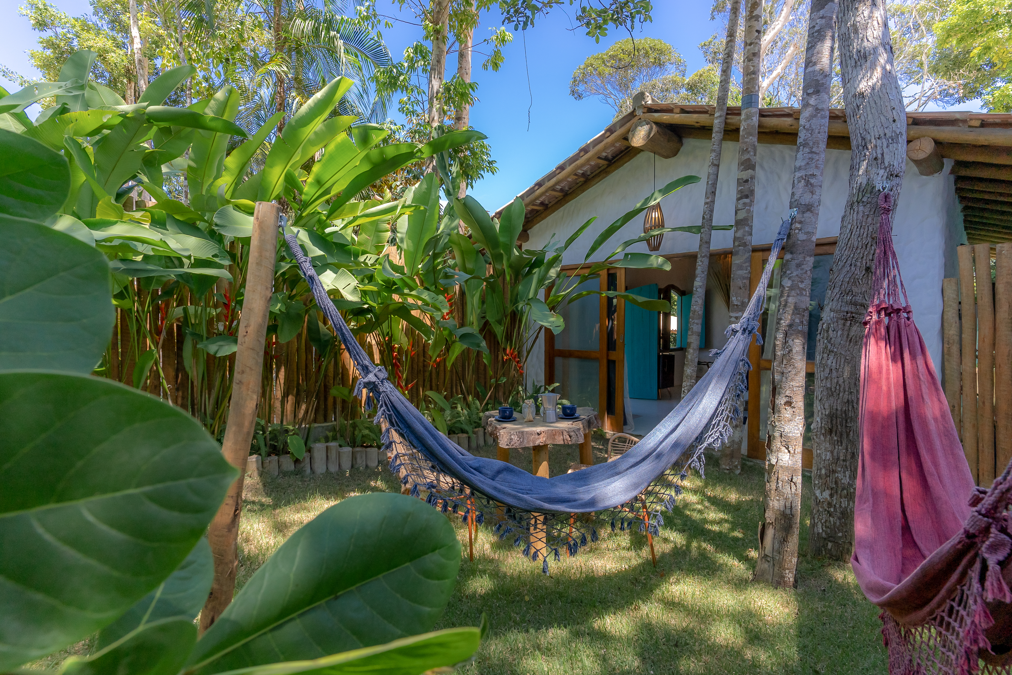 Suite Deluxe Pool View