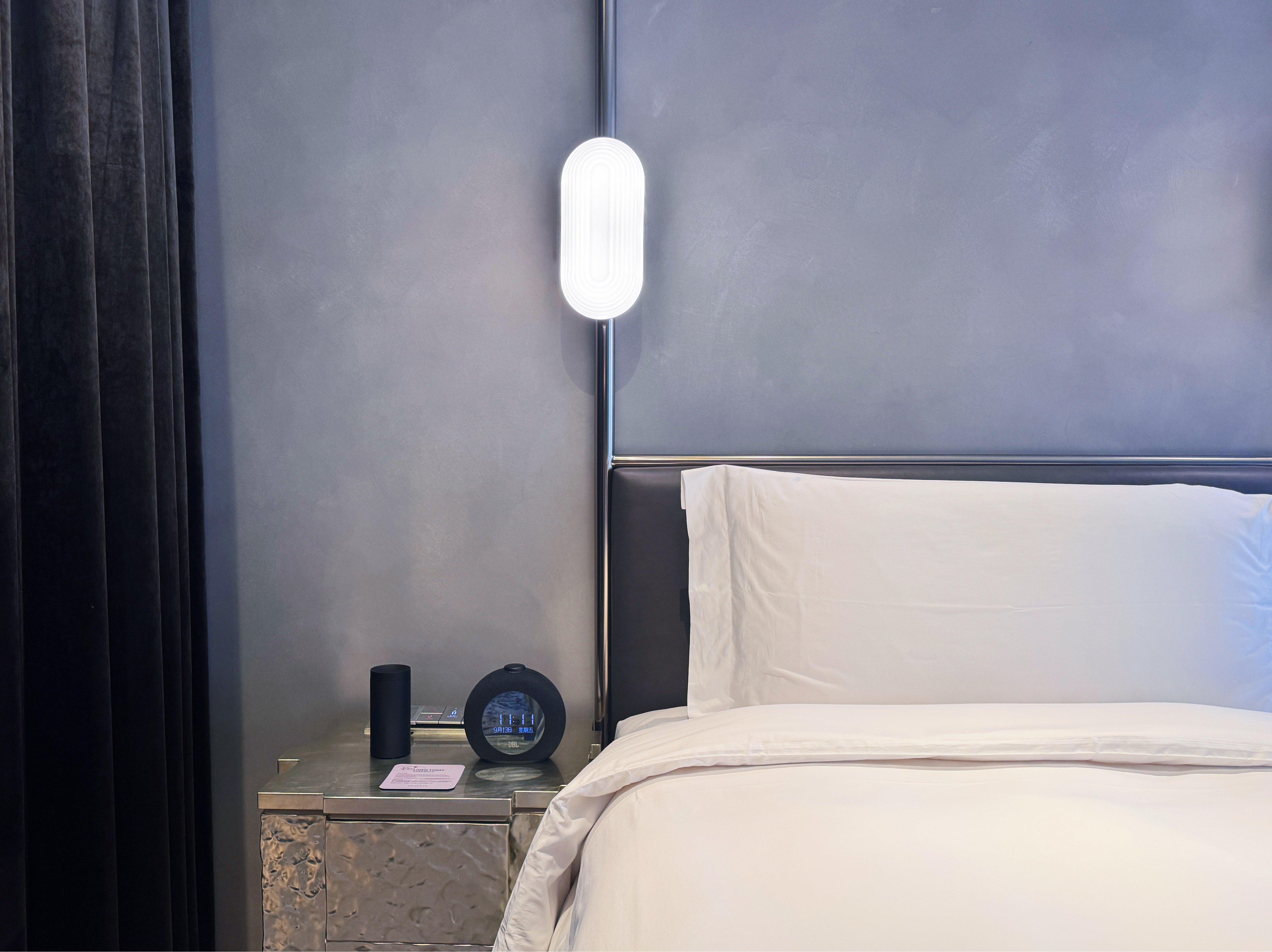 Double King Size Bed