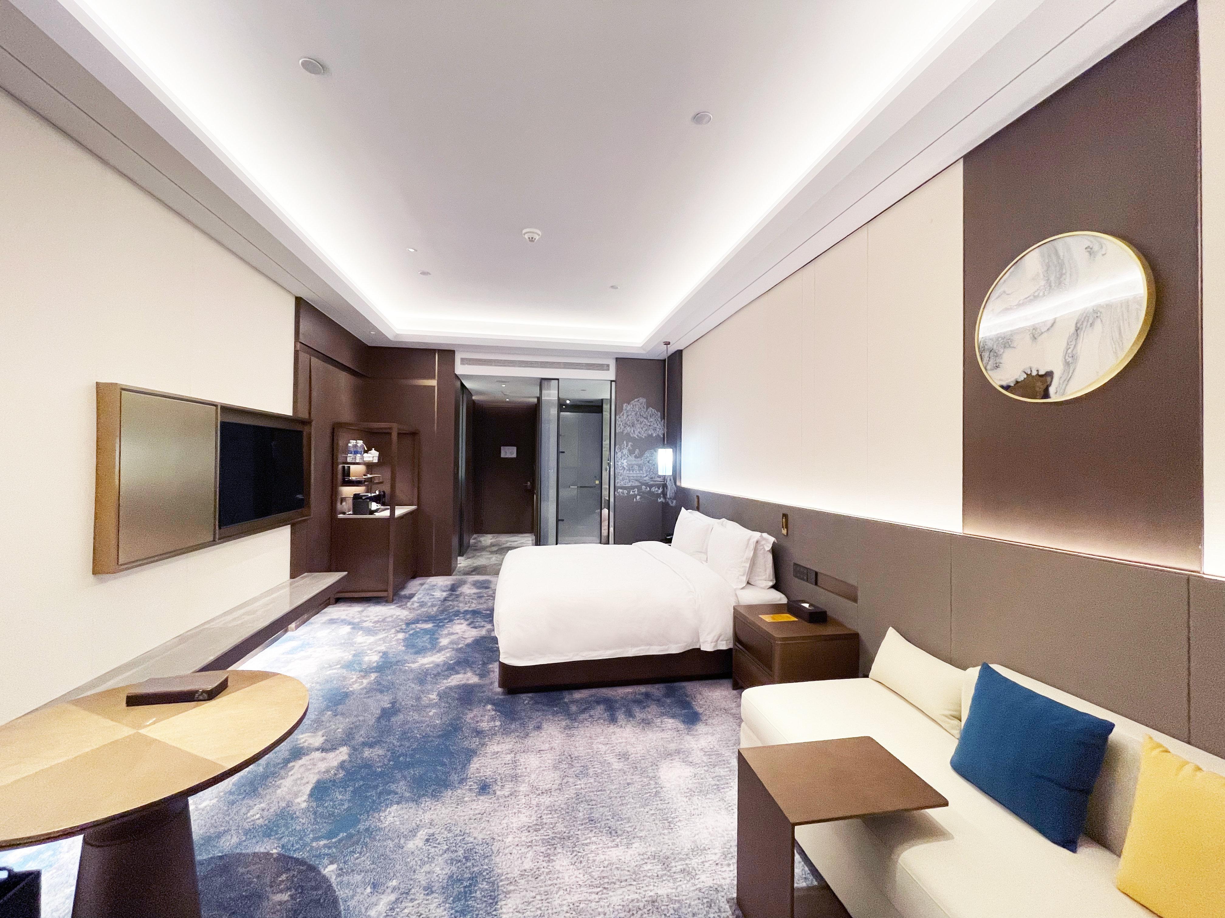 Double Premium King Bed