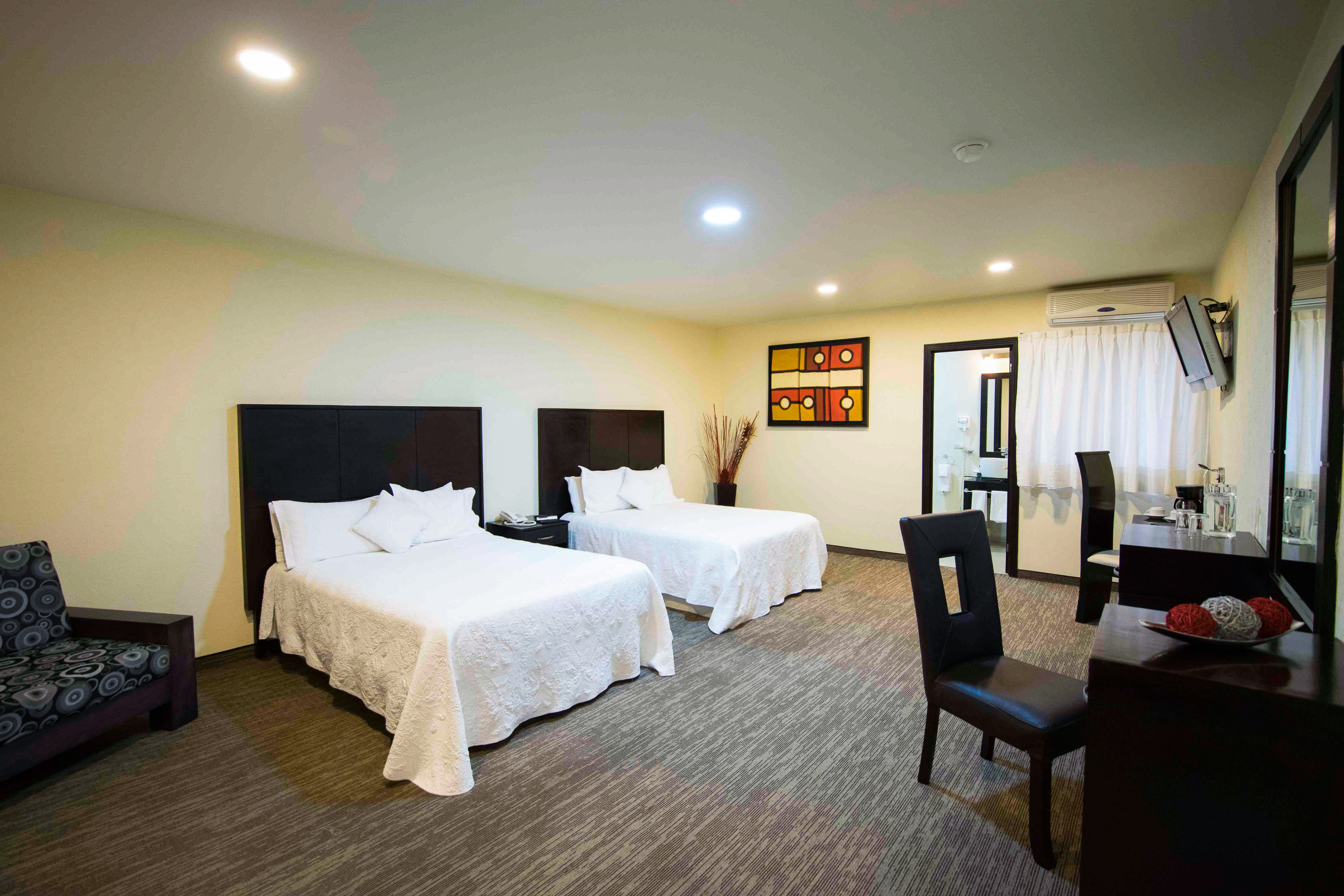 Room Two Double Beds