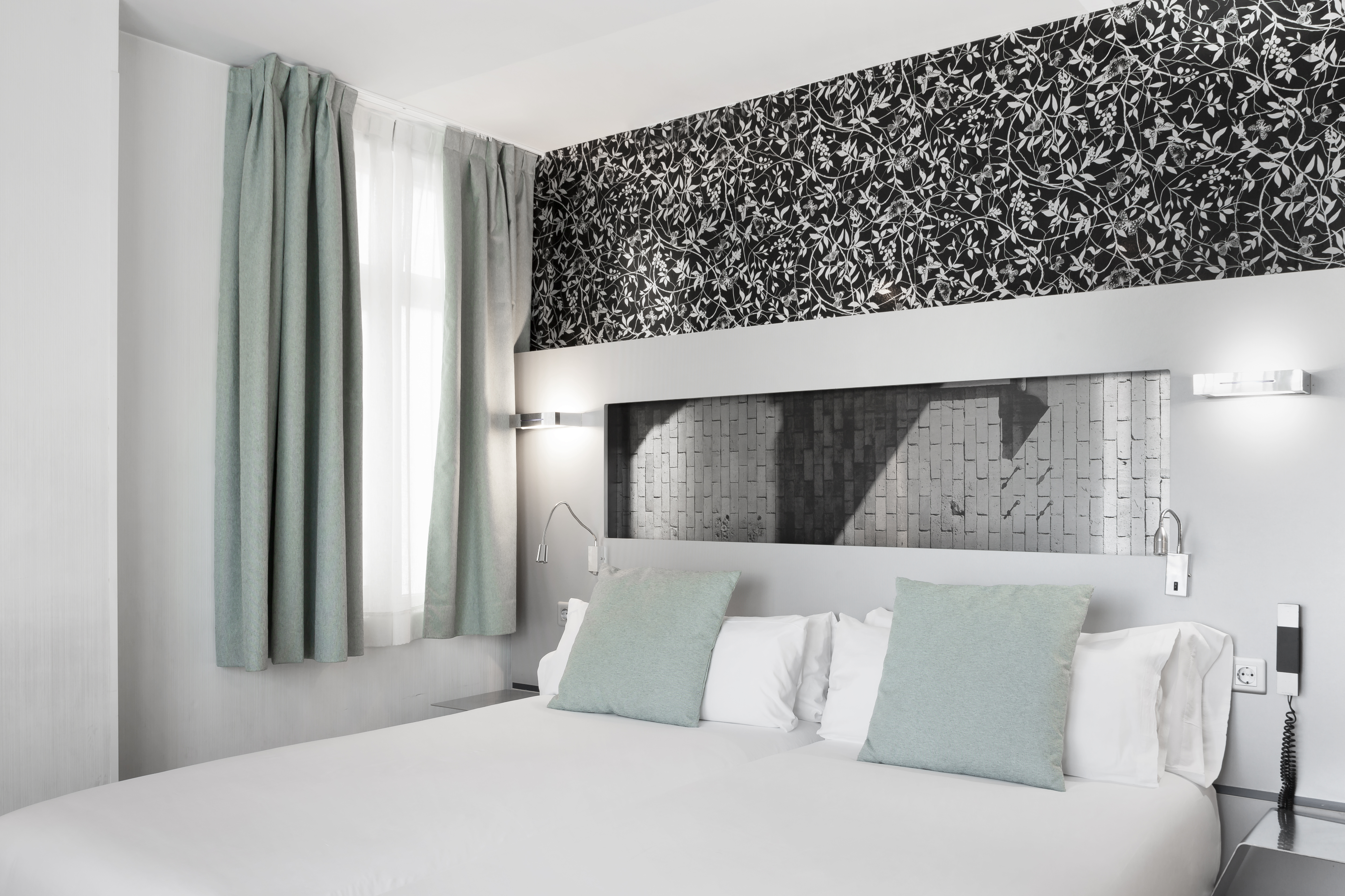 Double Superior with Views