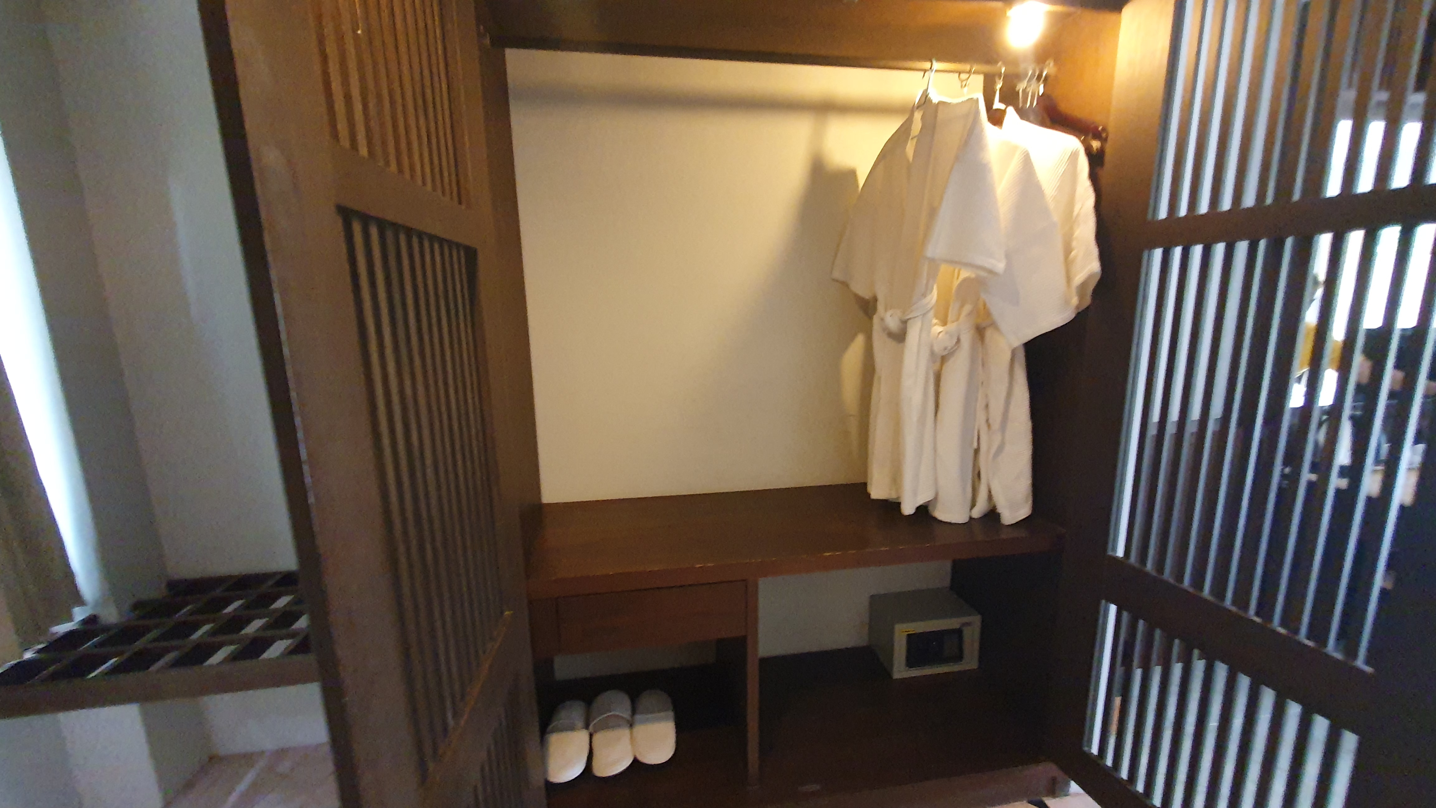 Family Room Garden View