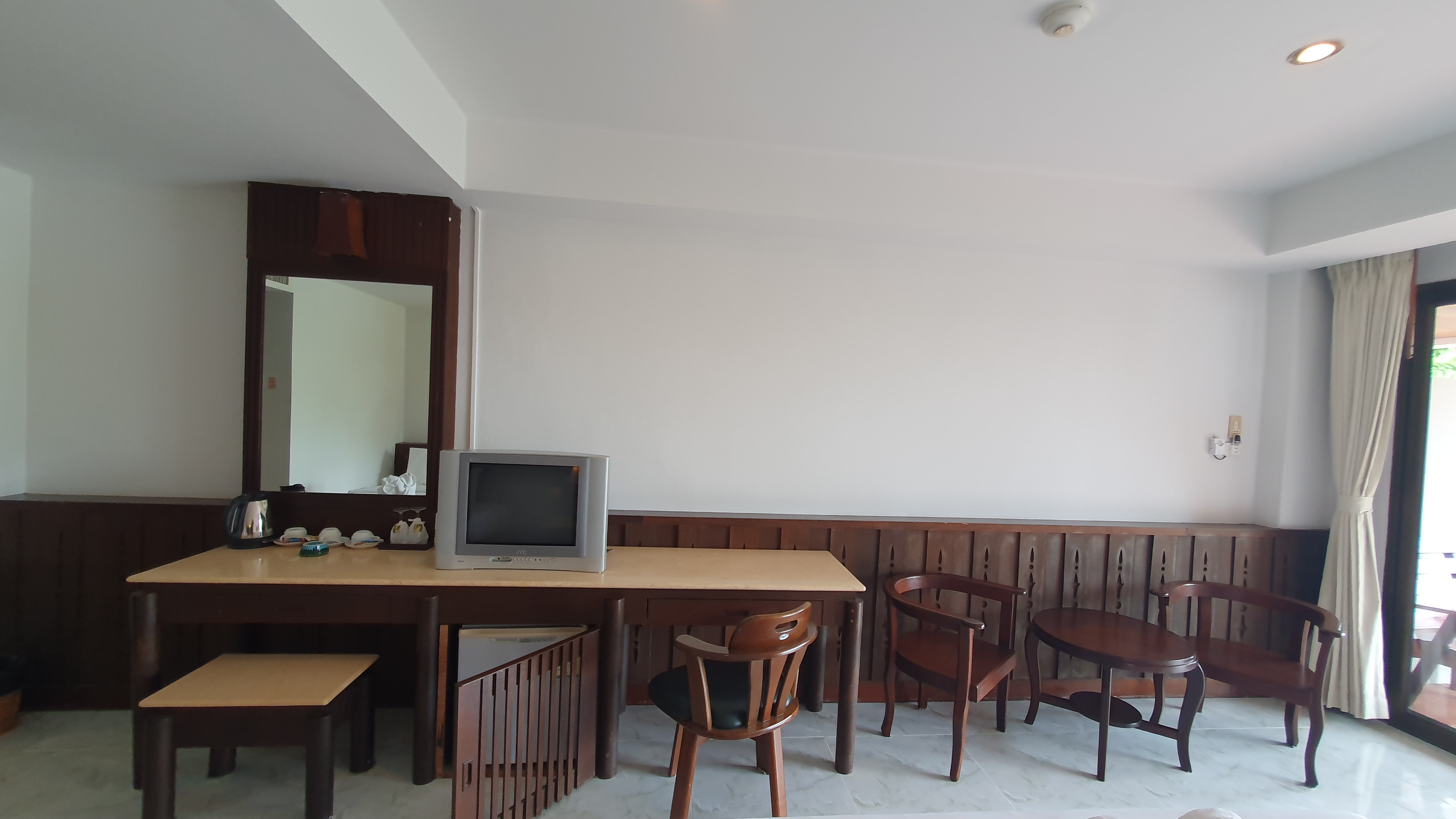 Family Room Garden View