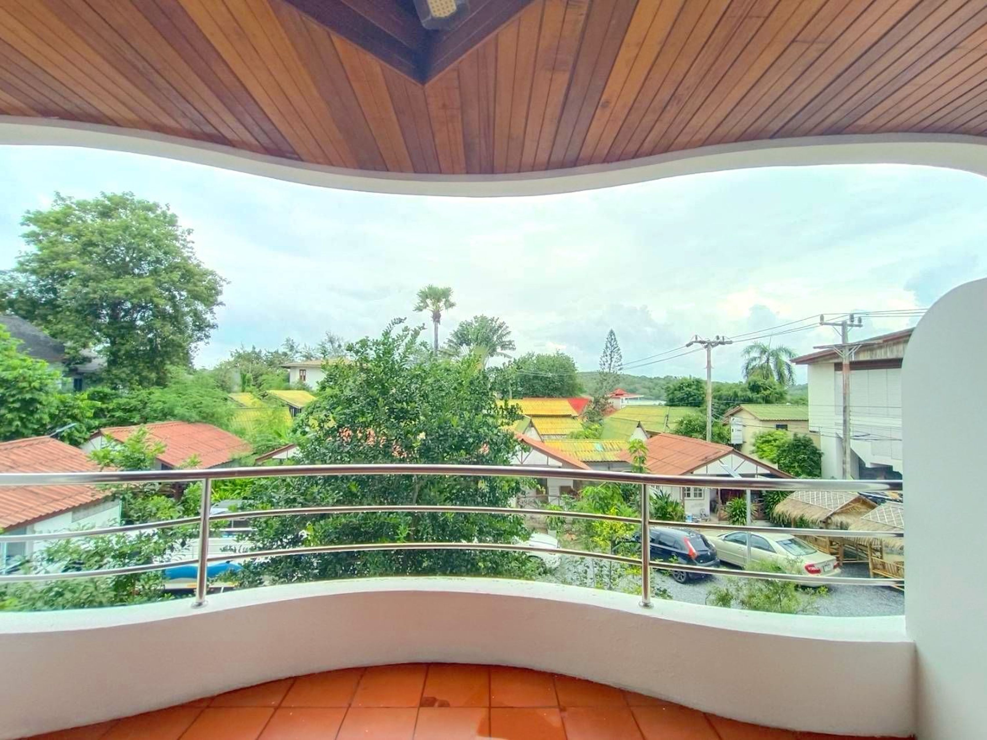 Family Room Garden View