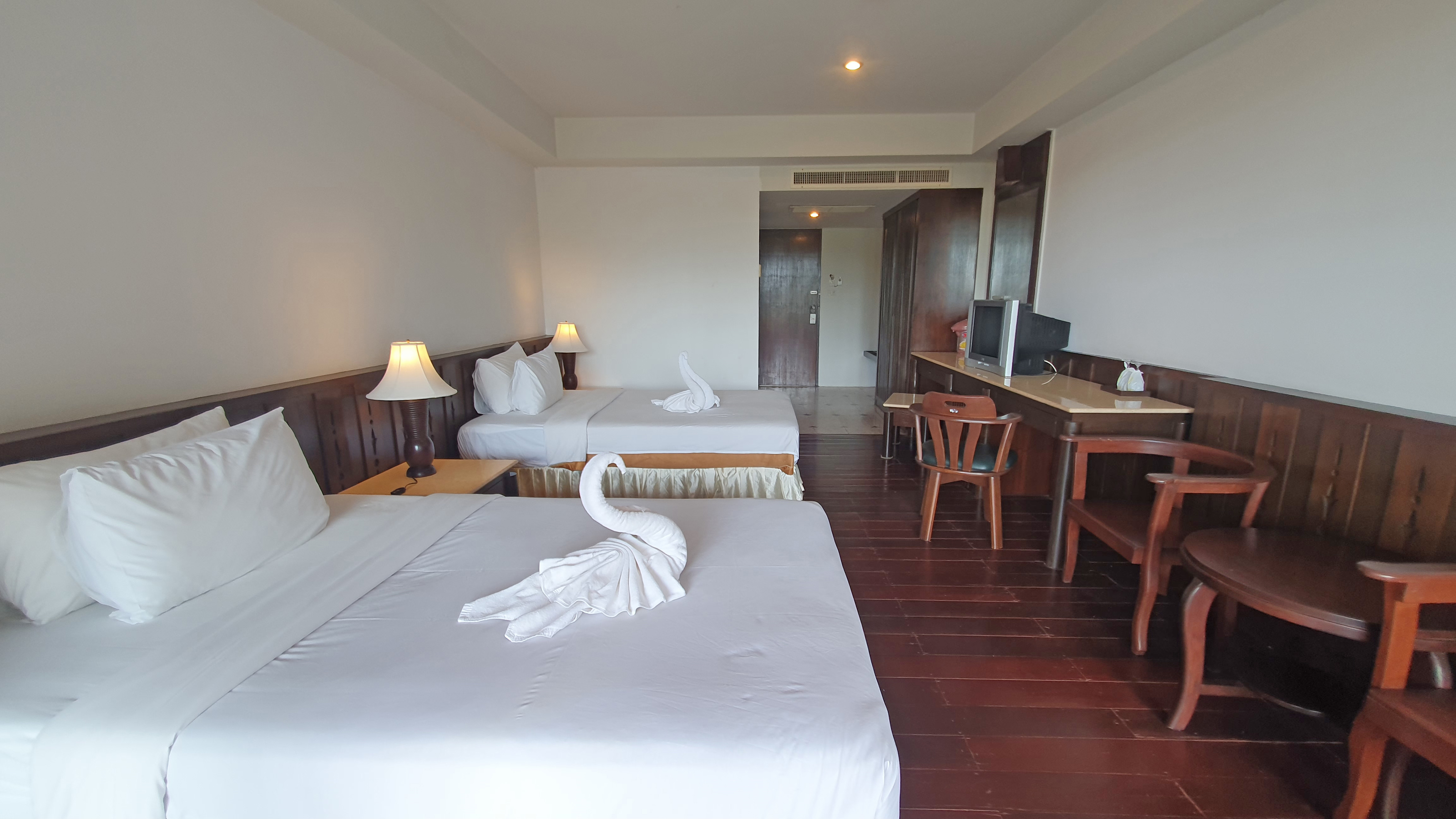 Twin Garden View Capacity 2