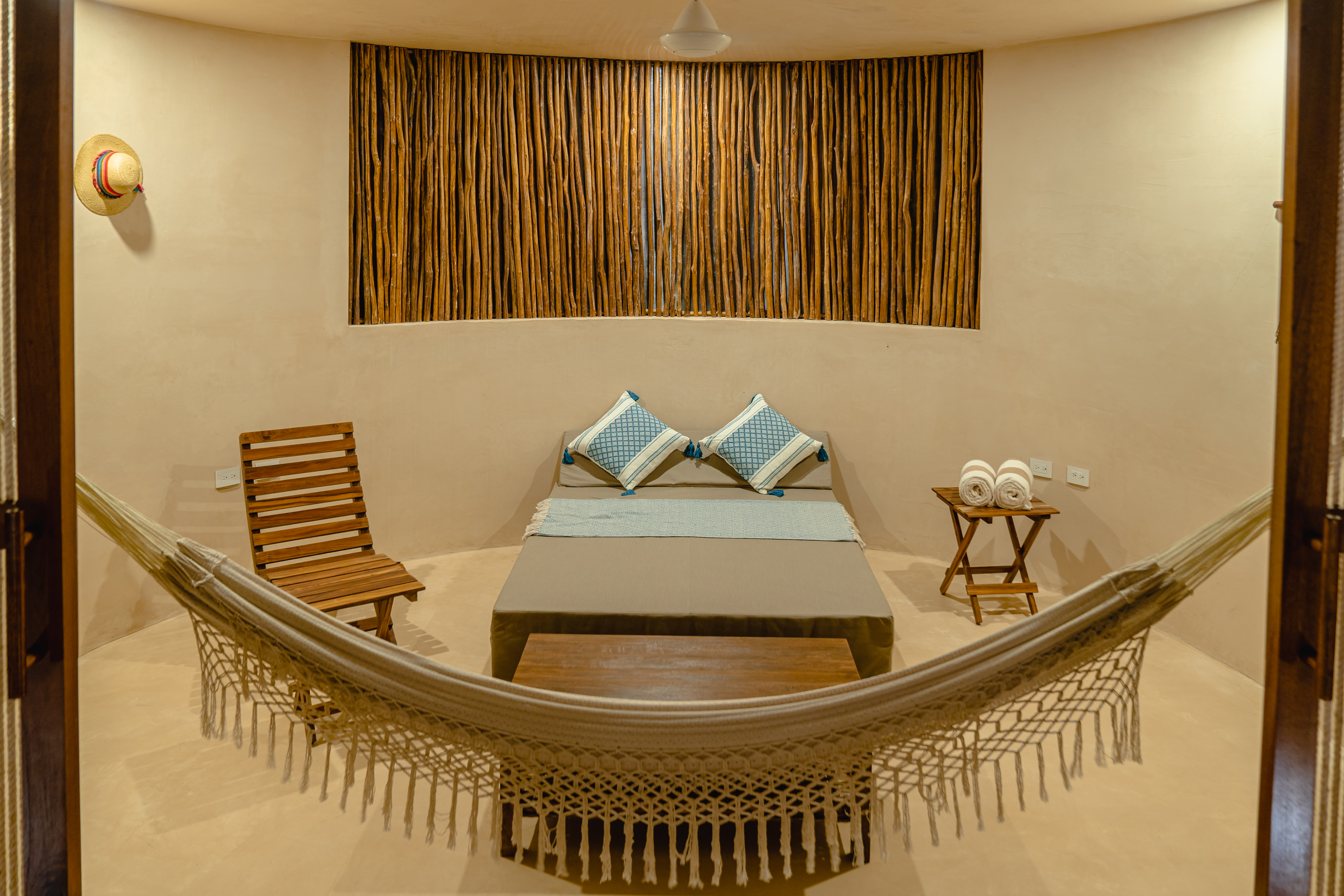 Suite Deluxe Capacity 2