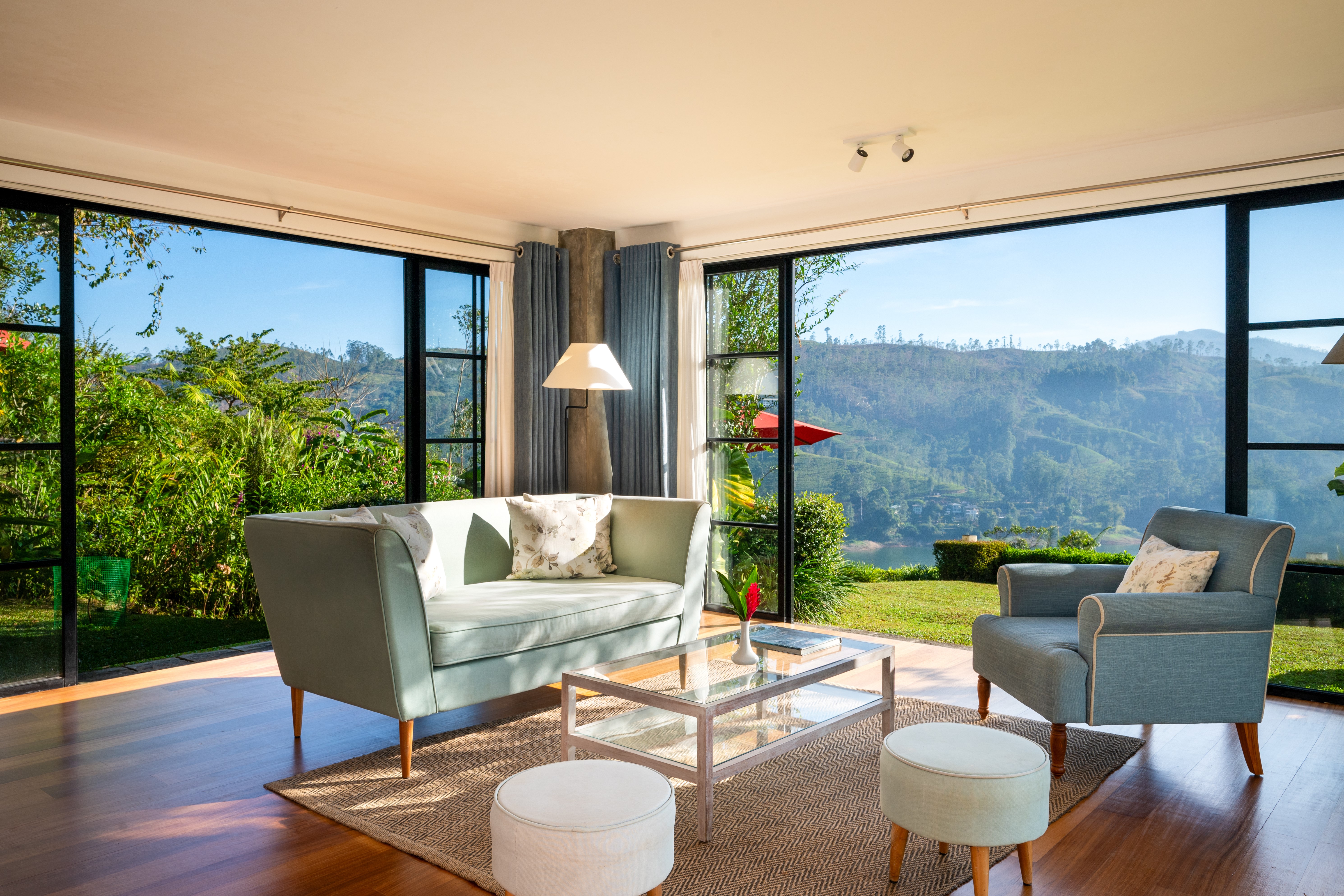 Double Deluxe King Bed