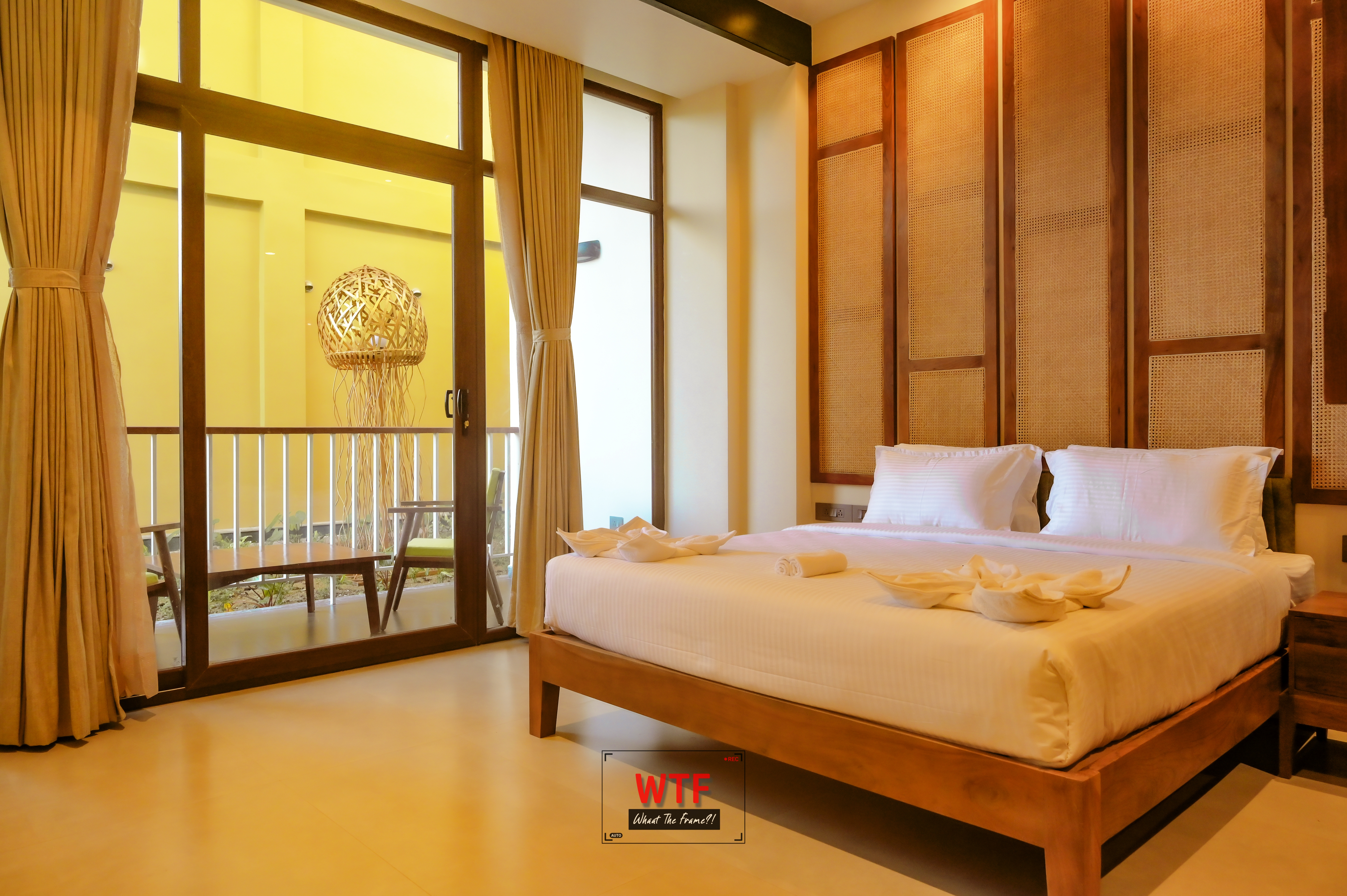 Double or Twin King Size Bed