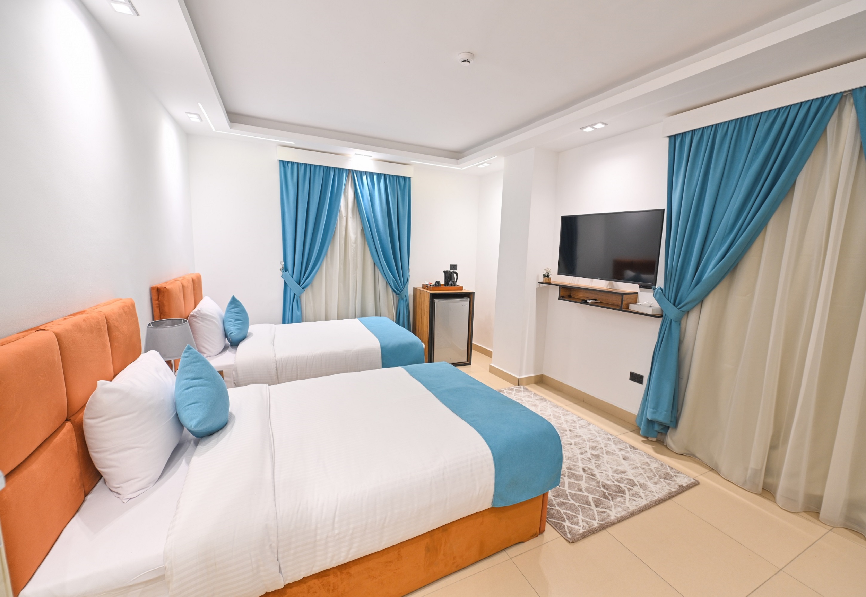 Twin Deluxe Two Bedroom