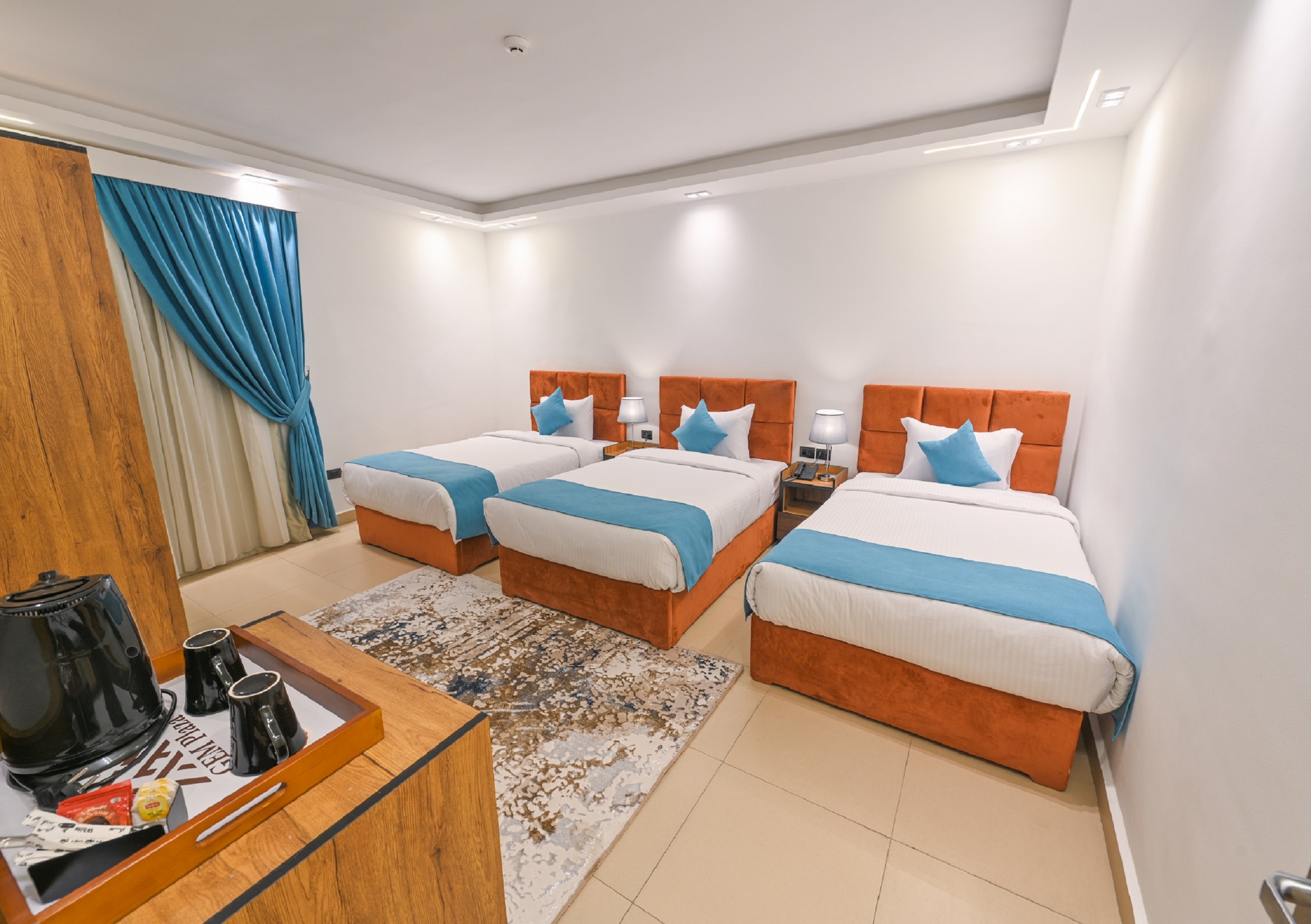 Triple Deluxe King Bed