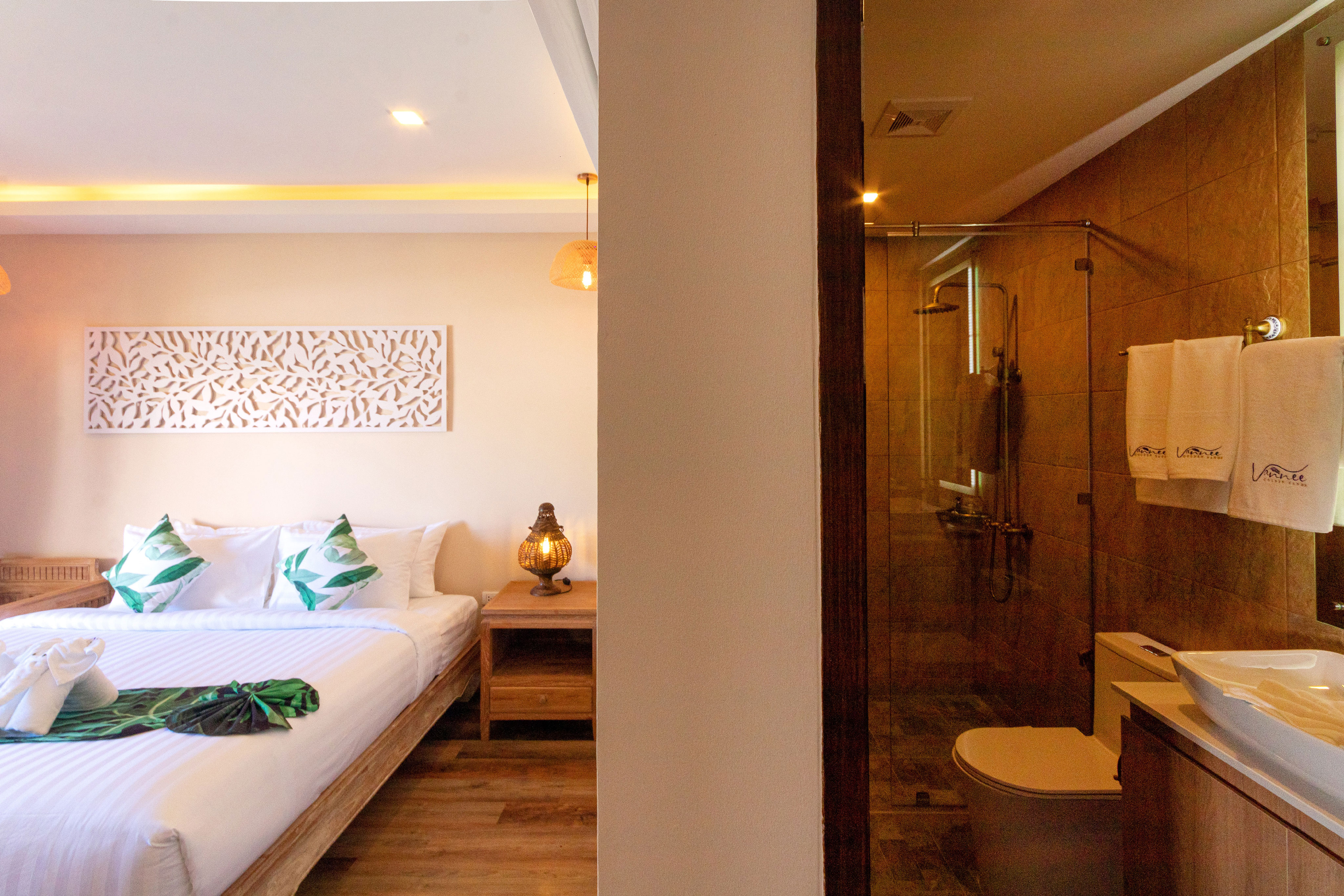 Double Superior with Views