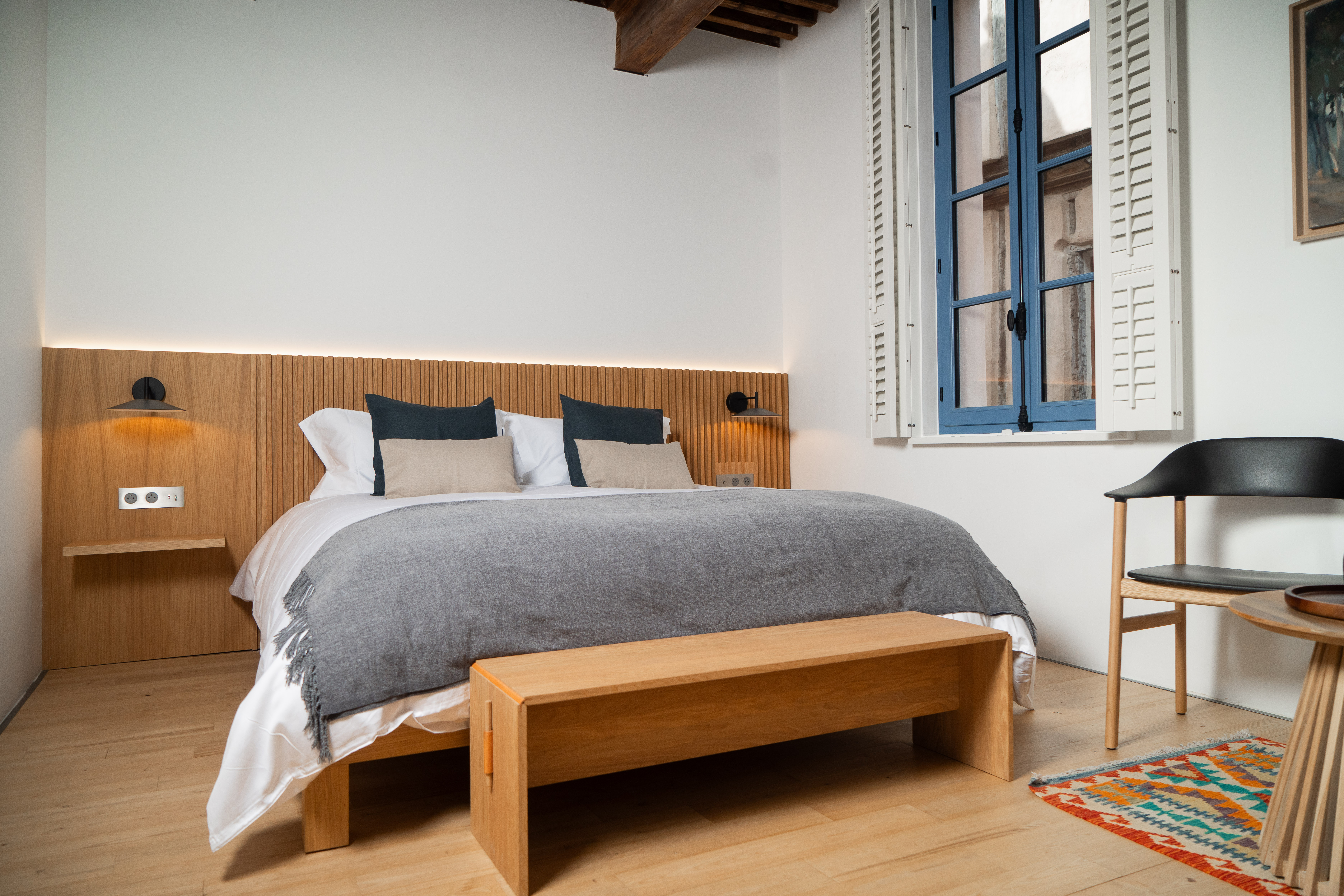 Double King Size Bed